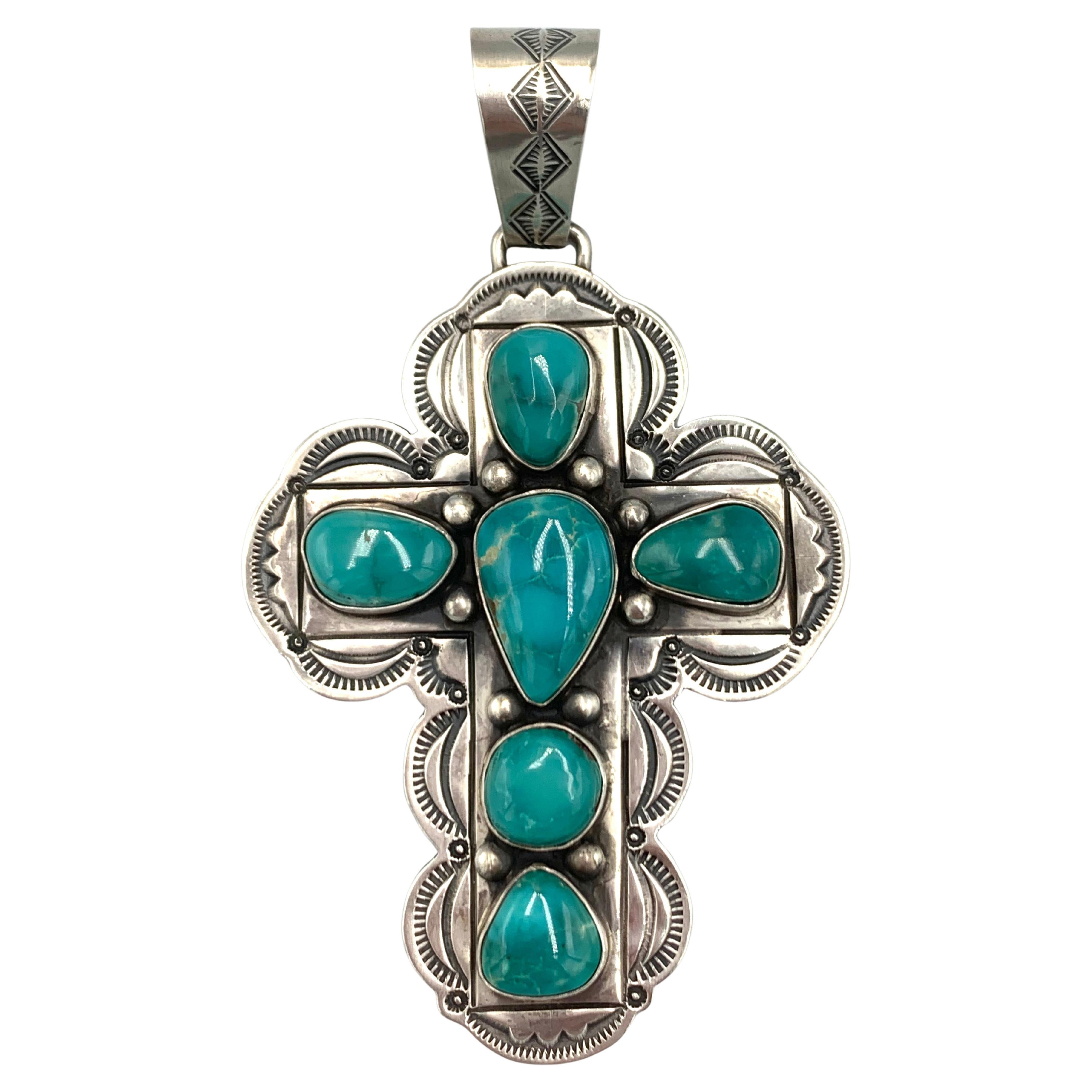 Ciondolo a forma di croce in argento con turchese blu di Pasqua di Paul Begay