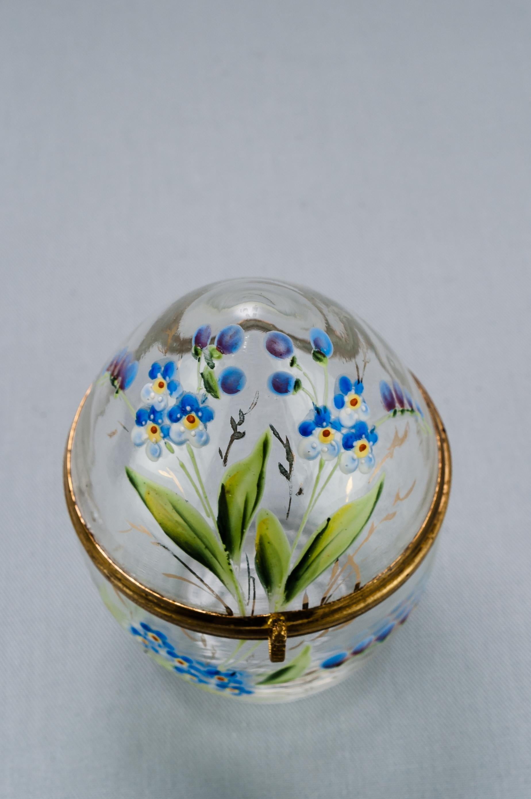 Early 20th Century Easter Egg Holder around 1920s