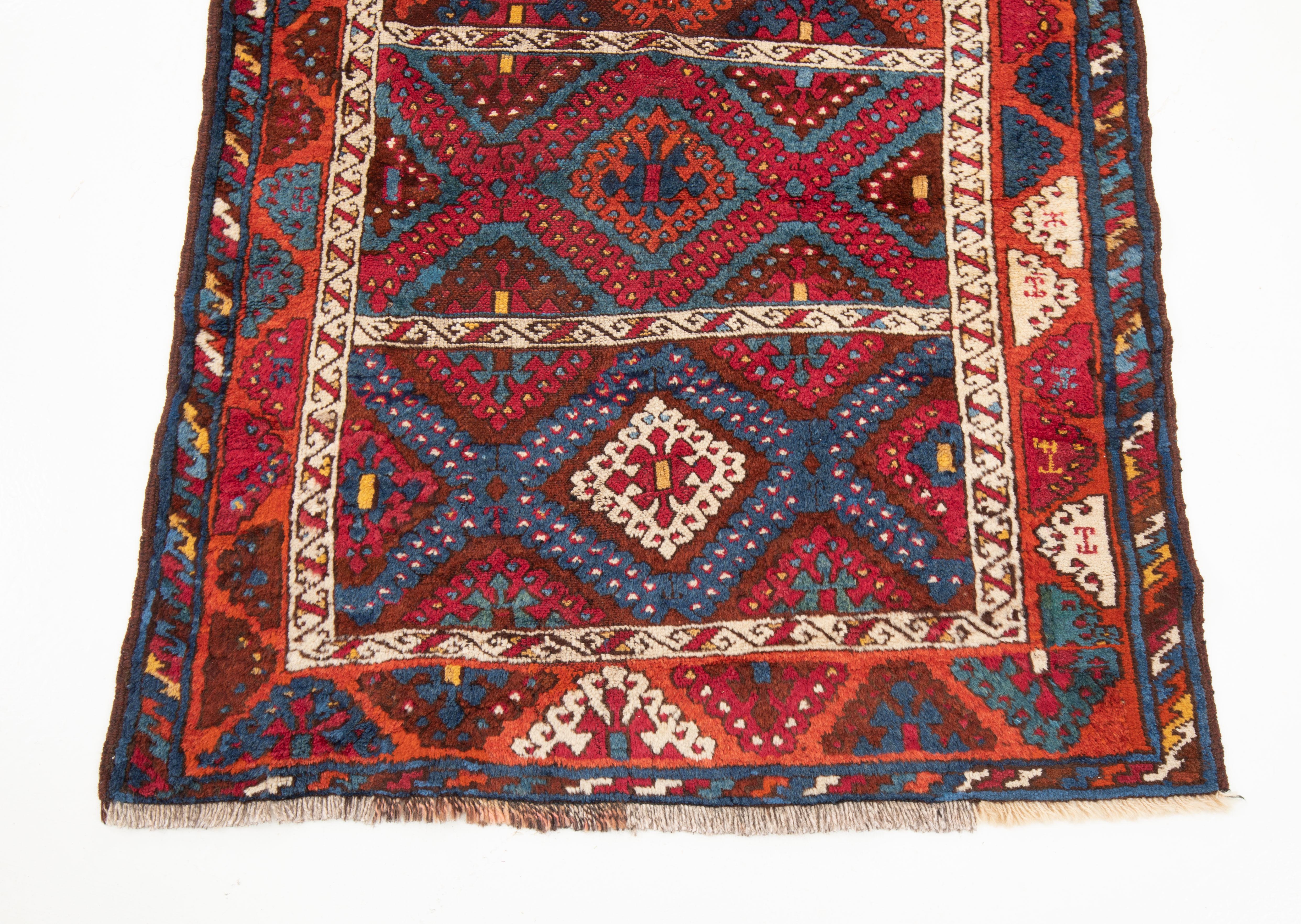Nordostanatolischer Teppich, 19. Jahrhundert im Zustand „Gut“ im Angebot in Istanbul, TR