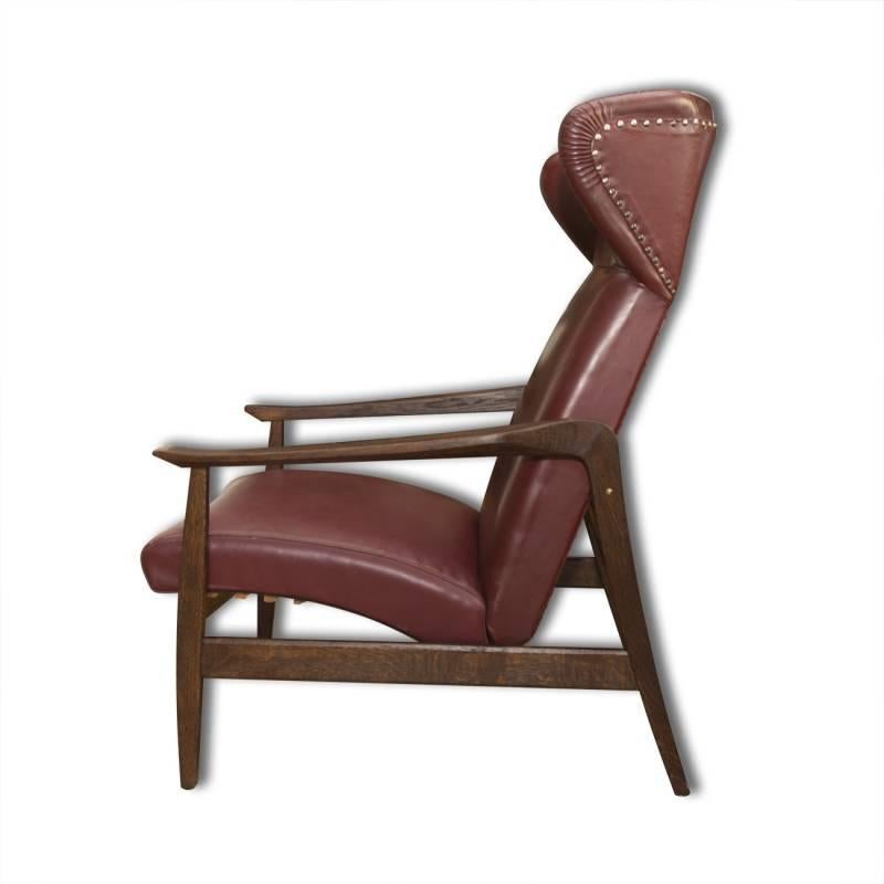 Milieu du XXe siècle Chaise Wingback réglable en cuir par ULUV, années 1950 en vente