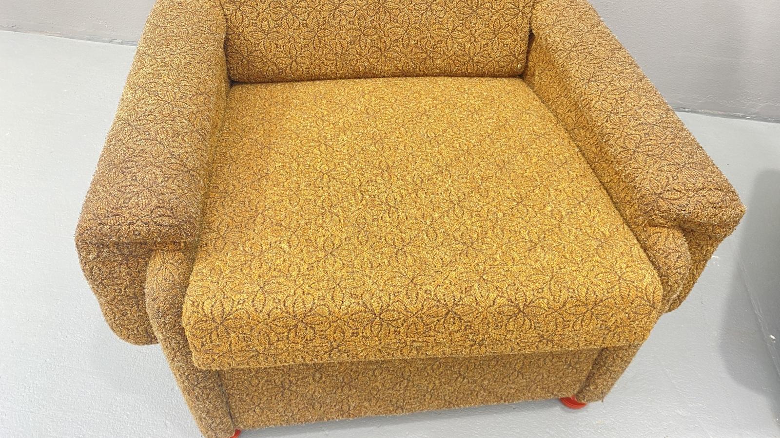 XX secolo Poltrone vintage del blocco orientale, 1980, Cecoslovacchia in vendita