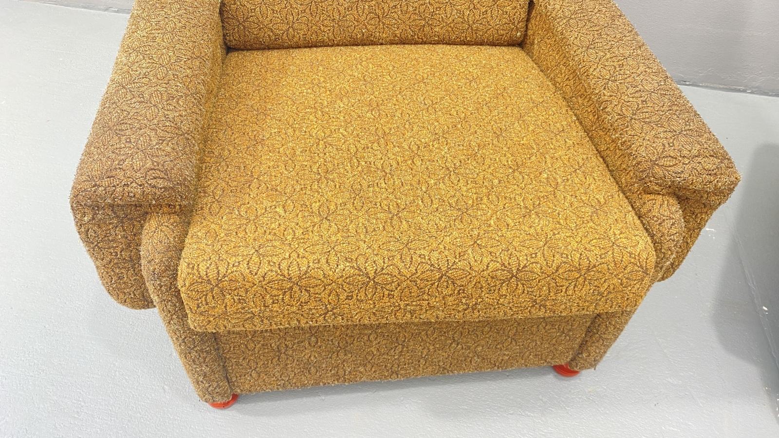 Tappezzeria Poltrone vintage del blocco orientale, 1980, Cecoslovacchia in vendita