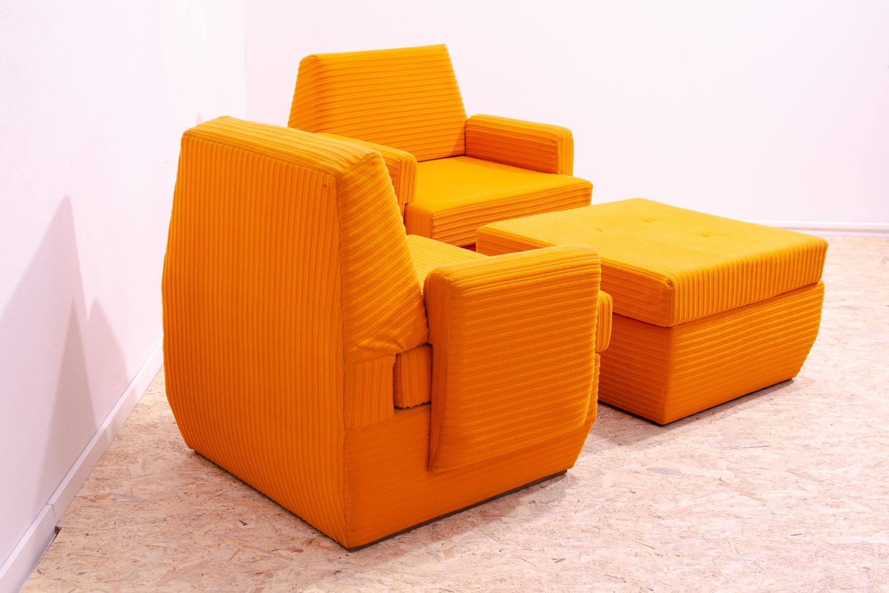 Eastern Bloc Vintage living room set by Jitona, Czechoslovakia, 1970s In Good Condition For Sale In Prague 8, CZ