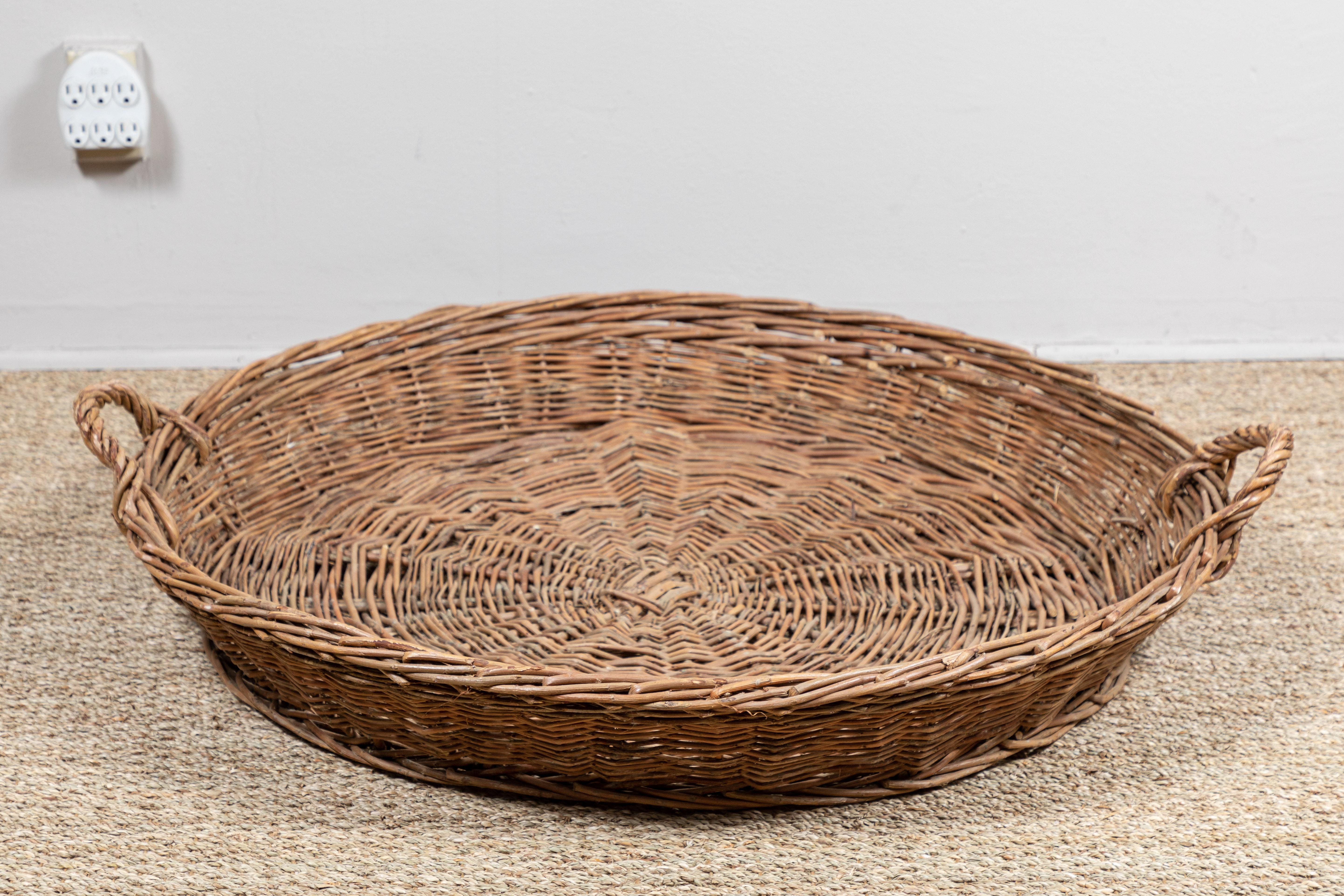 Rattan Eastern European Grain Baskets For Sale