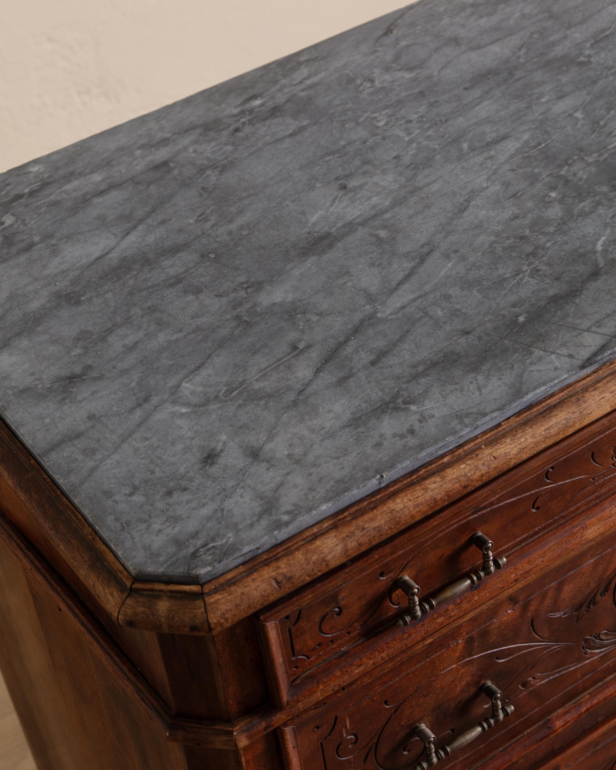 Commode à 4 tiroirs à dessus en marbre Eastlake, 19e siècle en vente 7