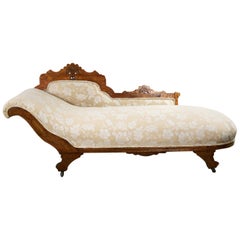 Eastlake Victorian Récamier Daybed Chaise Fainting Couch at 1stDibs |  eastlake fainting couch, antique victorian fainting couch, fainting couch  daybed