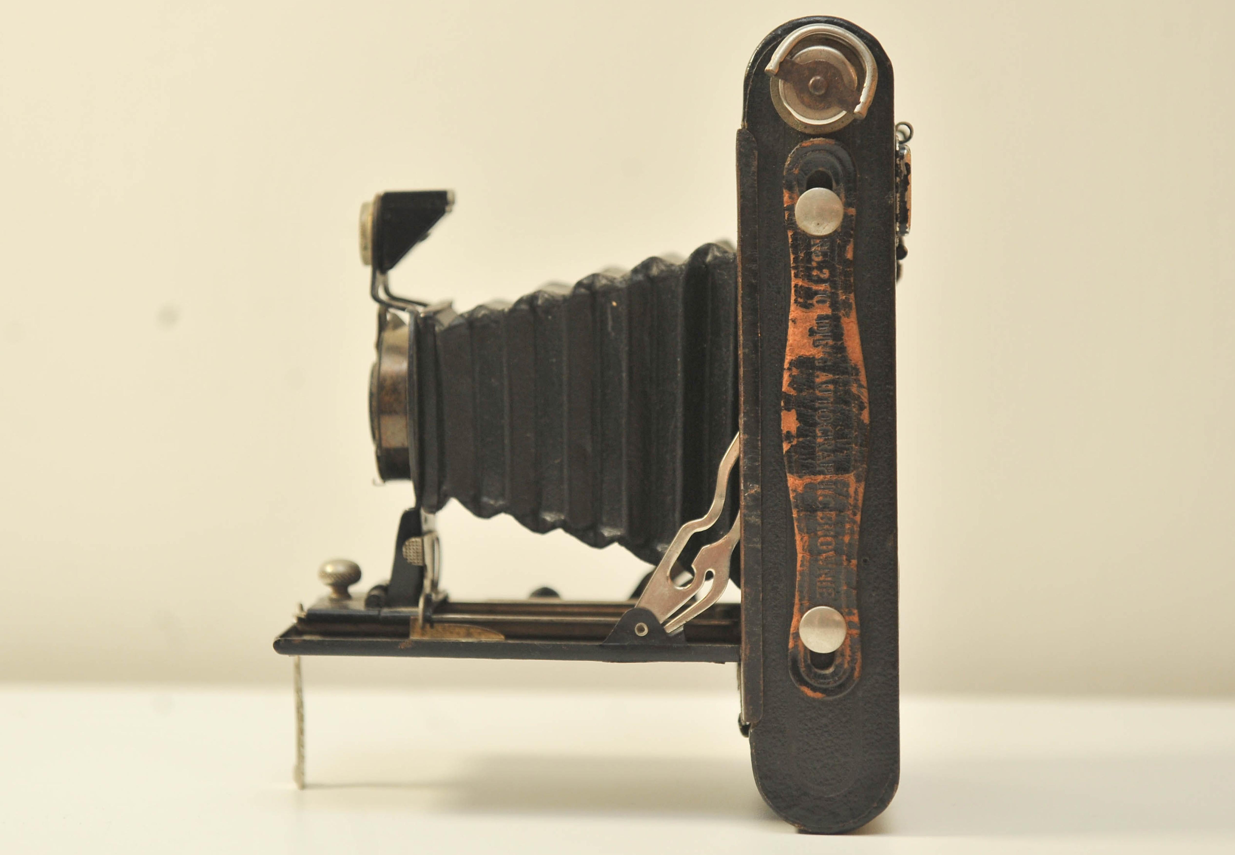 Eastman Kodak Co. Nr. 1 Tasche Kodak Jr. 120 Rollfilm, klappbar unter der Kamera 1910  im Zustand „Gut“ im Angebot in High Wycombe, GB