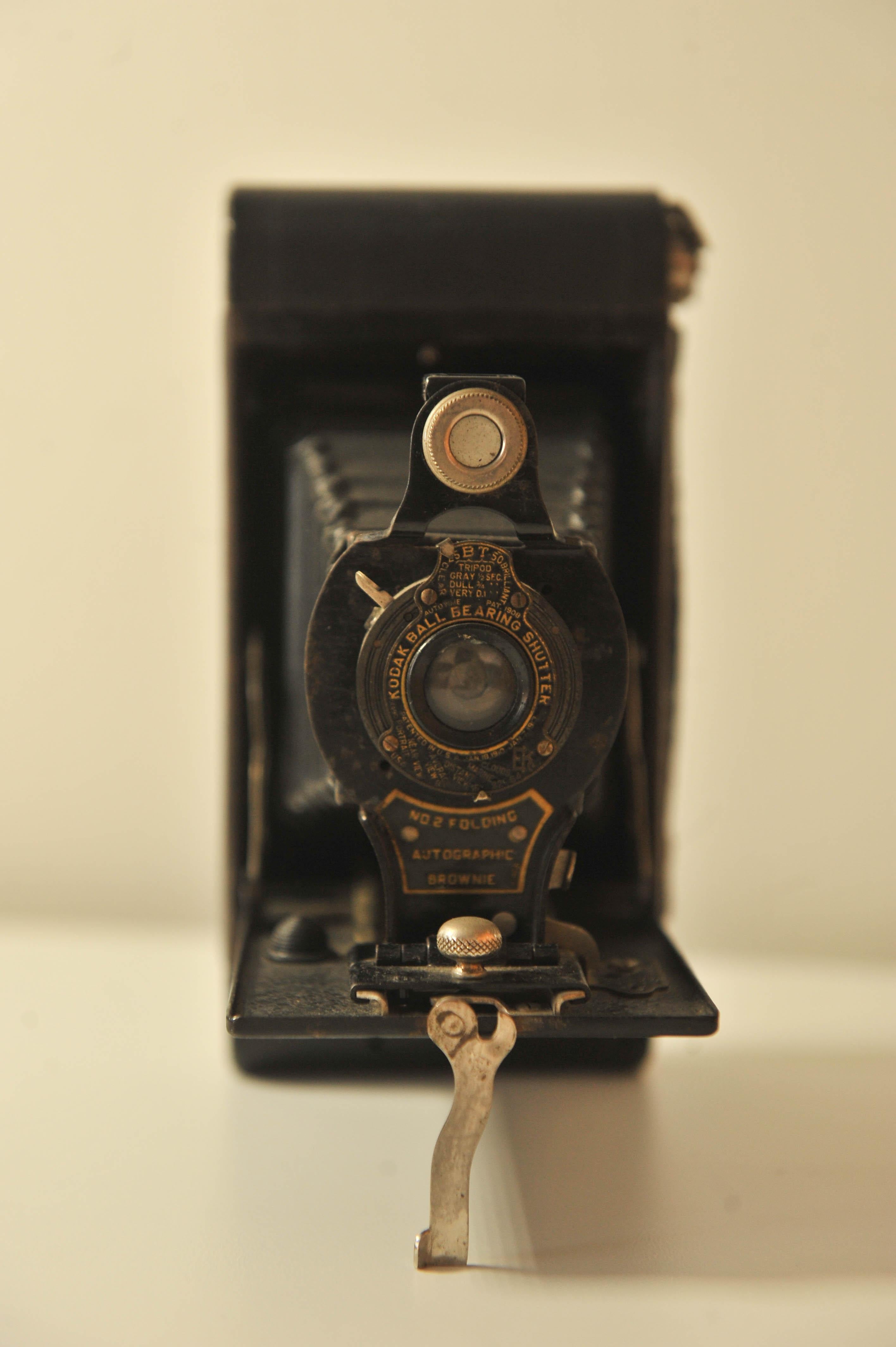 Eastman Kodak Co. Nr. 1 Tasche Kodak Jr. 120 Rollfilm, klappbar unter der Kamera 1910  (20. Jahrhundert) im Angebot
