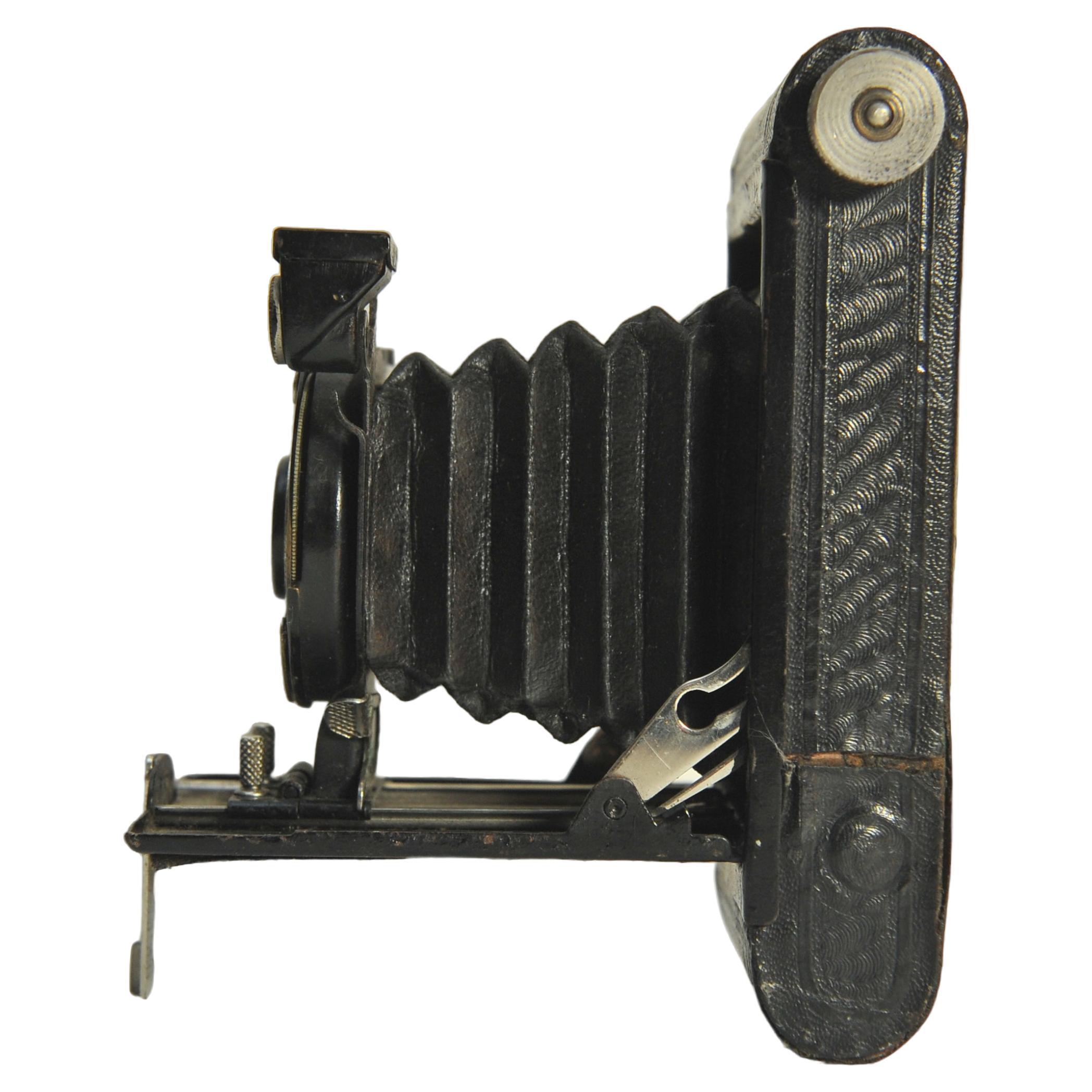 Eastman Kodak Weste Tasche Modell B 127 Film Klappbare Kamera mit Originalverpackung 1925 (Metall) im Angebot