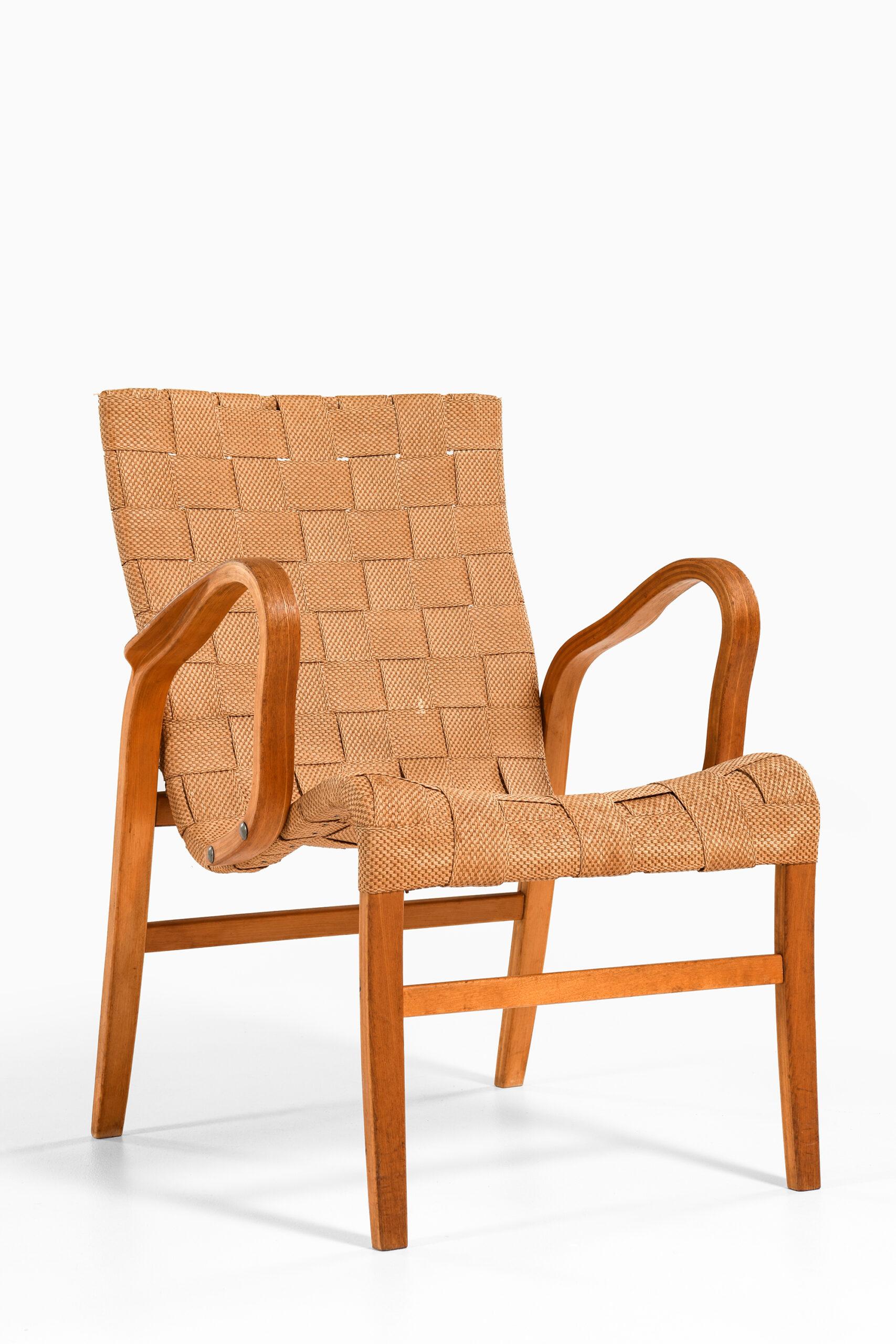 Birch Easy Chair Attributed to Elias Svedberg Produced by Ferdinand Lundquist For Sale