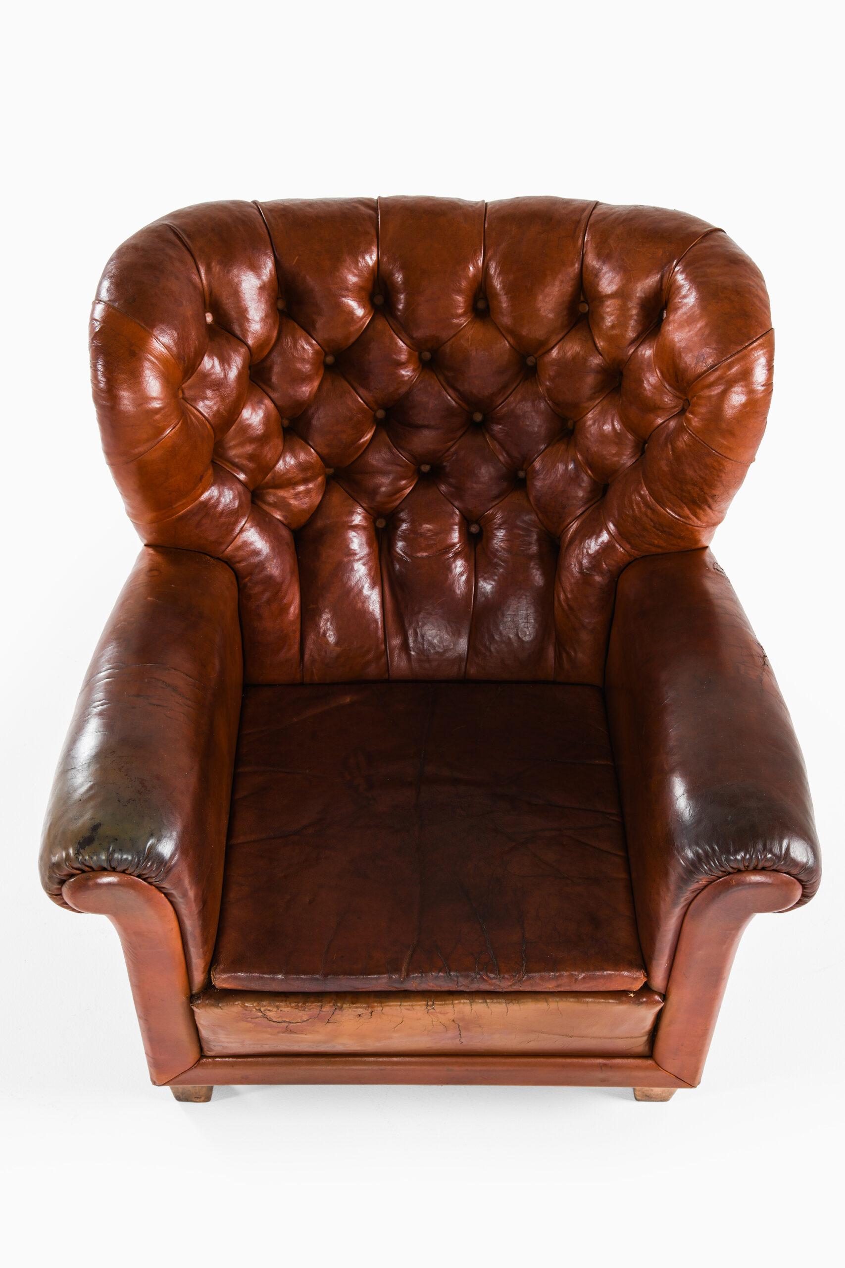 Easy Chair Attributed to Kay Fisker Produced in Denmark For Sale 8
