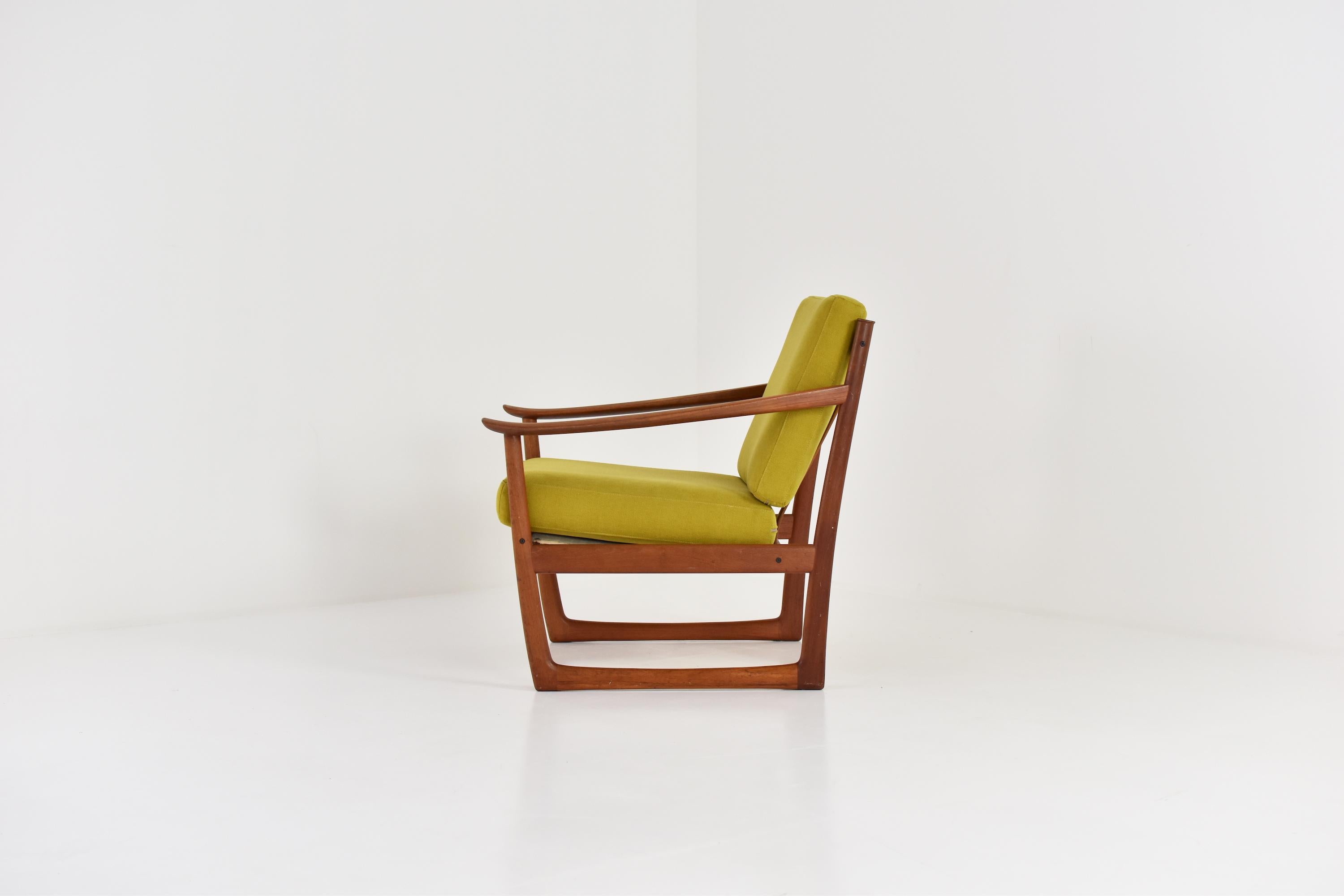 Scandinavian Modern Easy Chair by P. Hvidt and O. Molgaard-Nielsen for France & Søn, Denmark 1960's