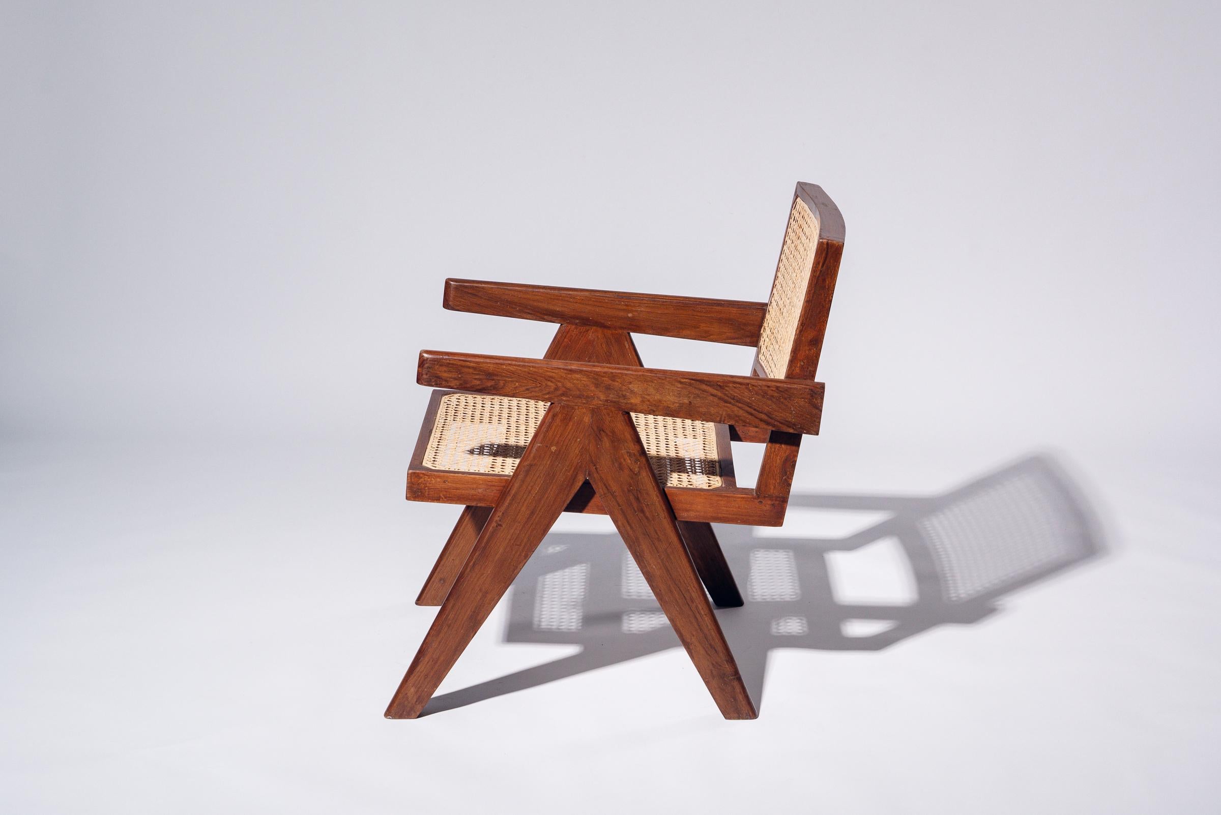 Sessel von Pierre Jeanneret für Chandigarh, Indien, ca. 1955-56 (Moderne der Mitte des Jahrhunderts) im Angebot