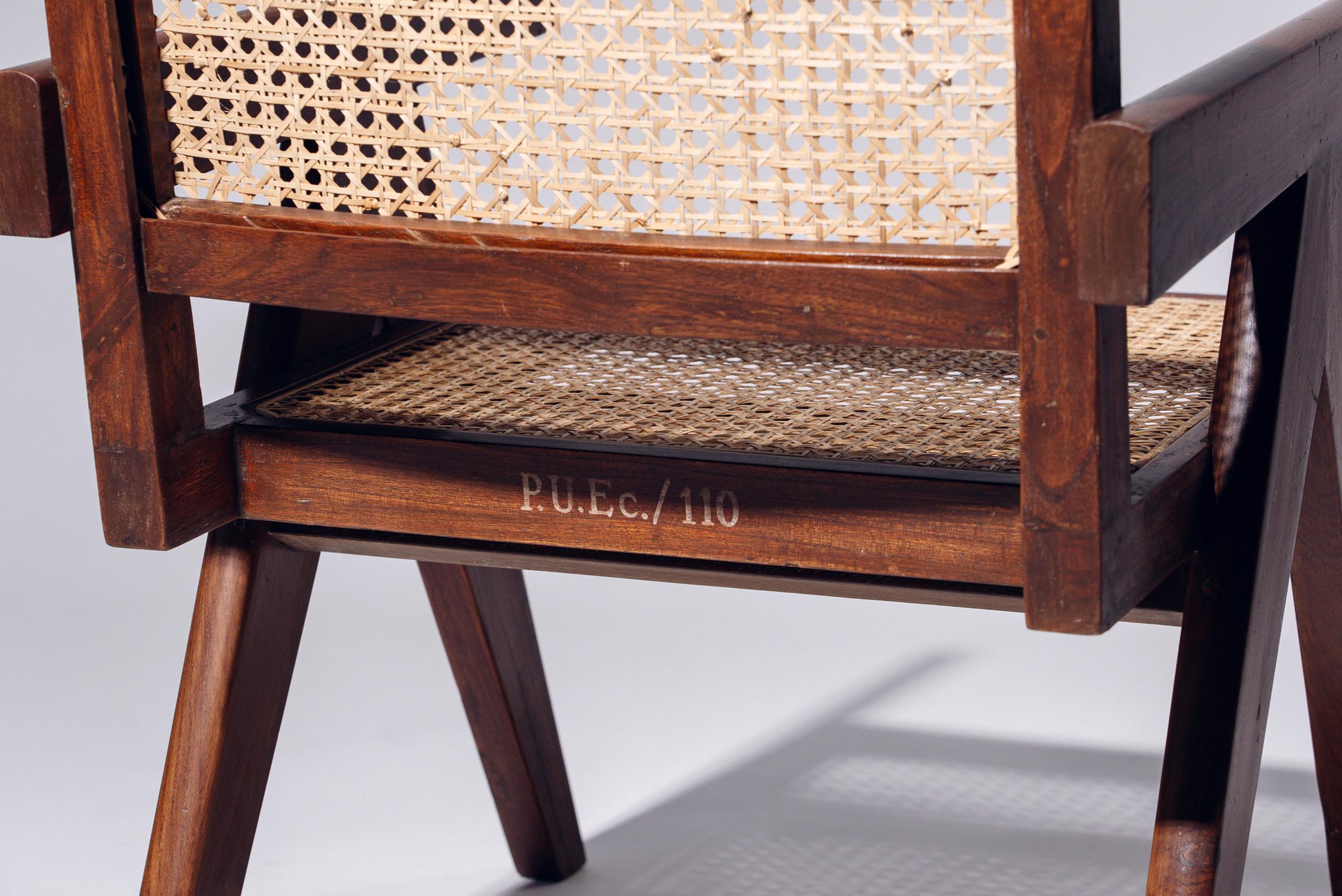Sessel von Pierre Jeanneret für Chandigarh, Indien, ca. 1955-56 (Handgewebt) im Angebot