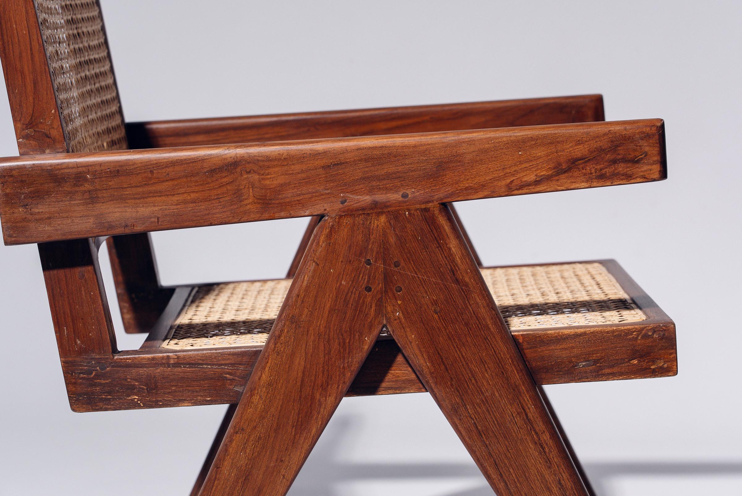 Sessel von Pierre Jeanneret für Chandigarh, Indien, ca. 1955-56 (20. Jahrhundert) im Angebot