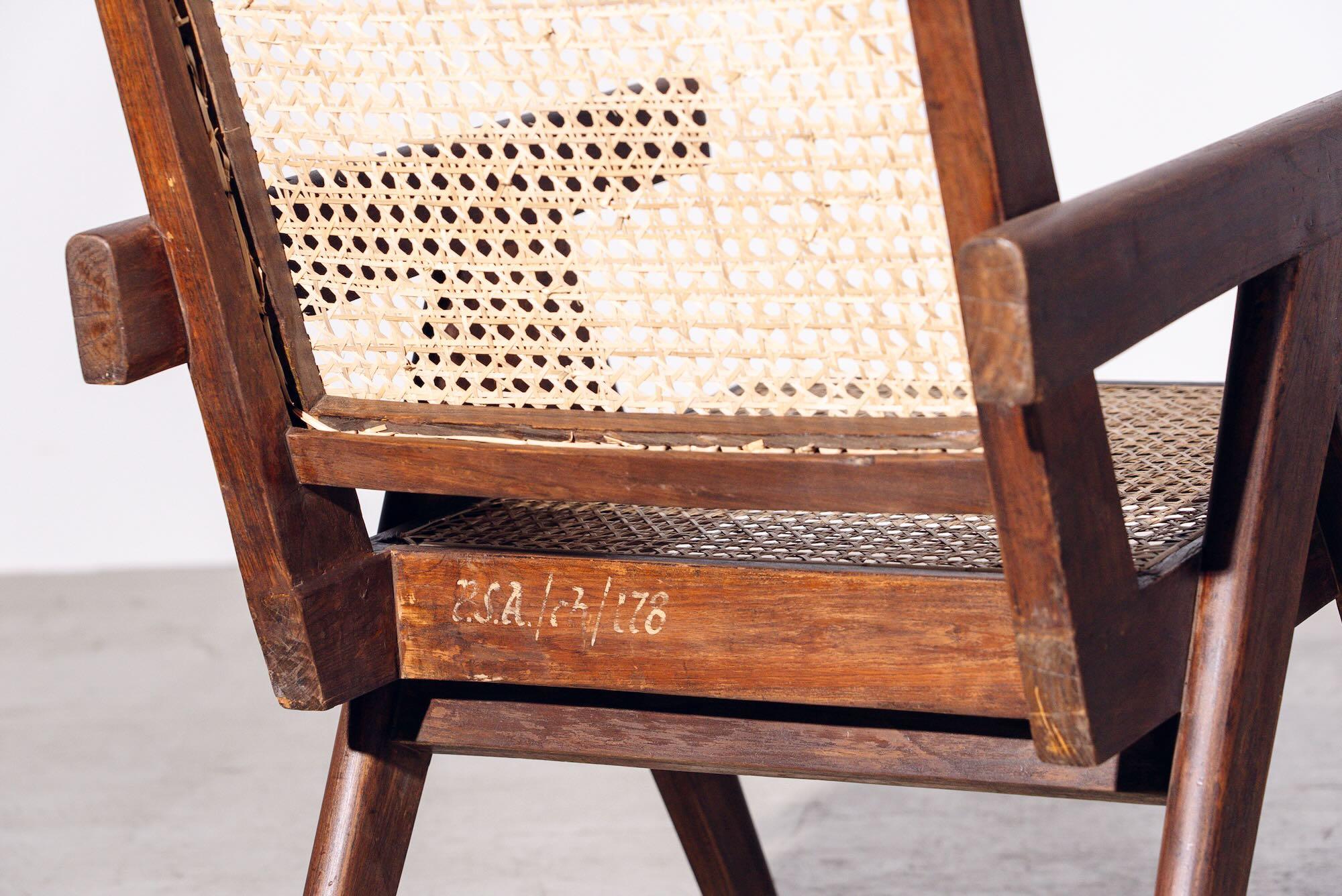 20ième siècle Fauteuil de Pierre Jeanneret pour Chandigarh, Inde, vers 1955-56 en vente