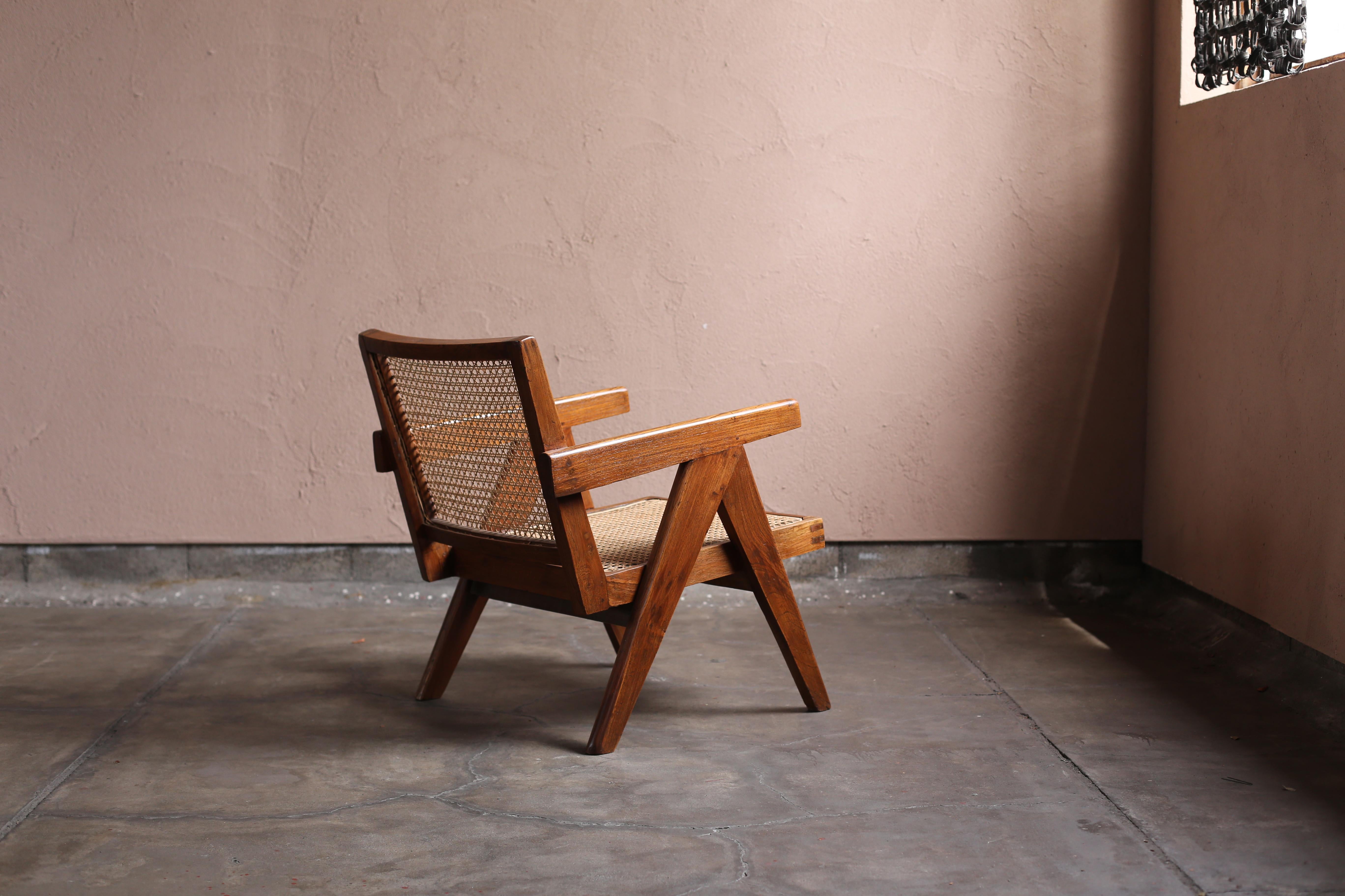 Easy Chair by Pierre Jeanneret In Good Condition In Sammu-shi, Chiba