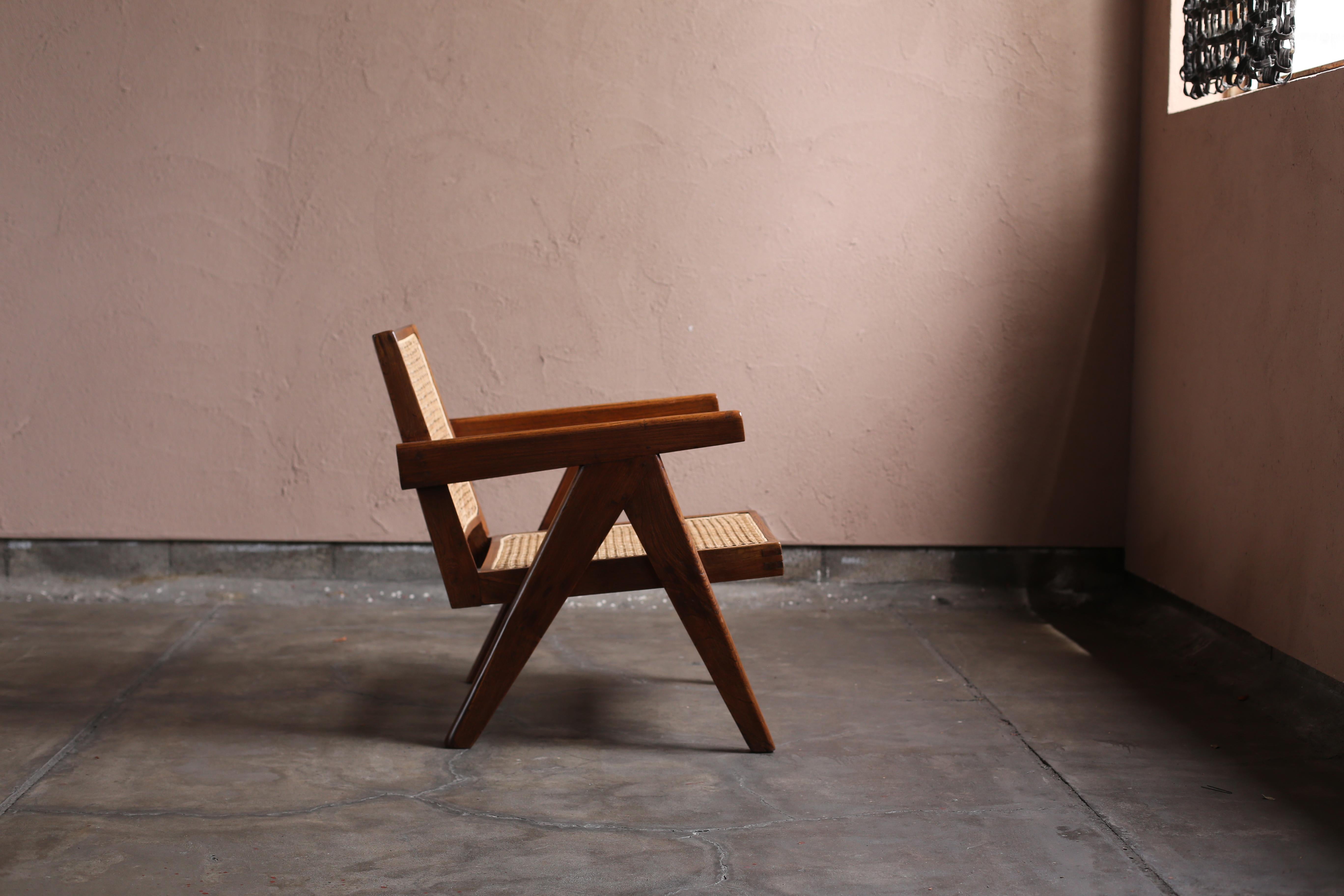 Mid-20th Century Easy Chair by Pierre Jeanneret