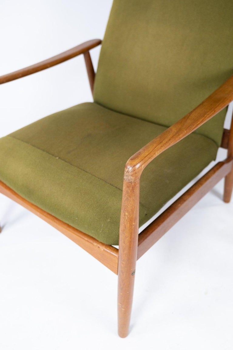 Scandinavian Modern Easy Chair Designed by Alf Svensson and Manufactured by Fritz Hansen, 1960s For Sale
