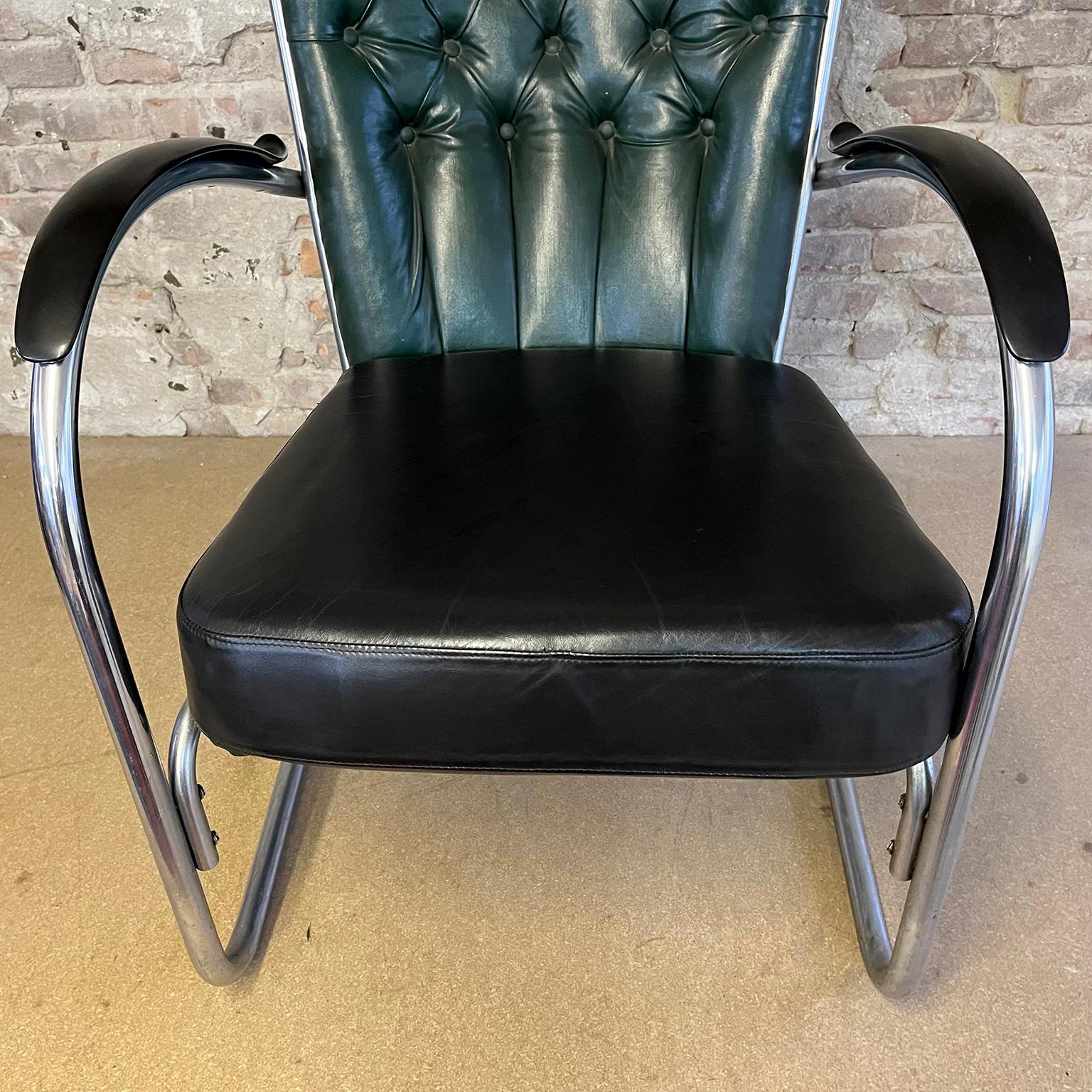Gispen 412 Padded, Dark Green and Black Cushions Leather Upholstery For Sale 3