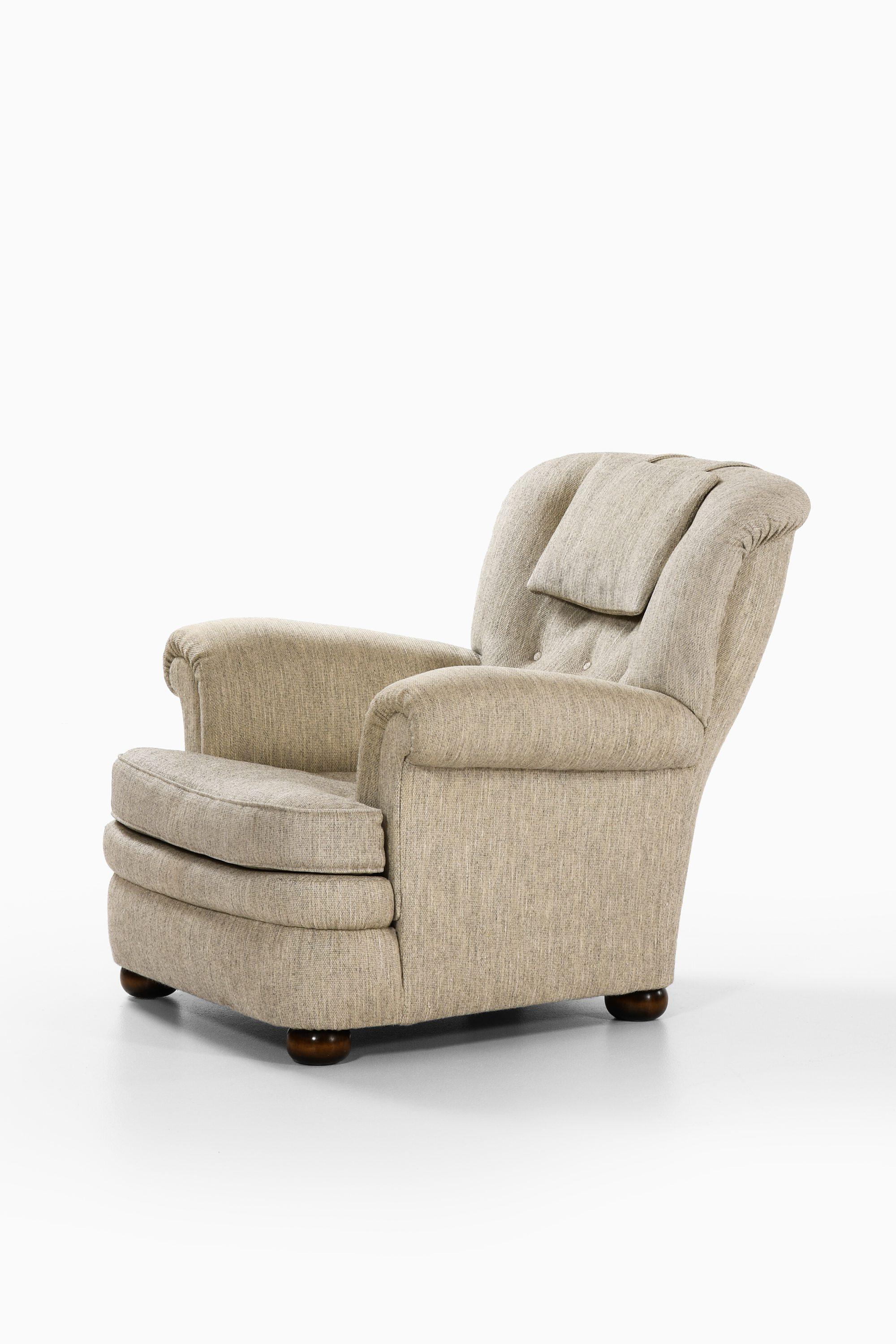 Sedia Easy Chair in Beeche e tessuto originale di Josef Frank, 1934 In condizioni buone in vendita a Limhamn, Skåne län
