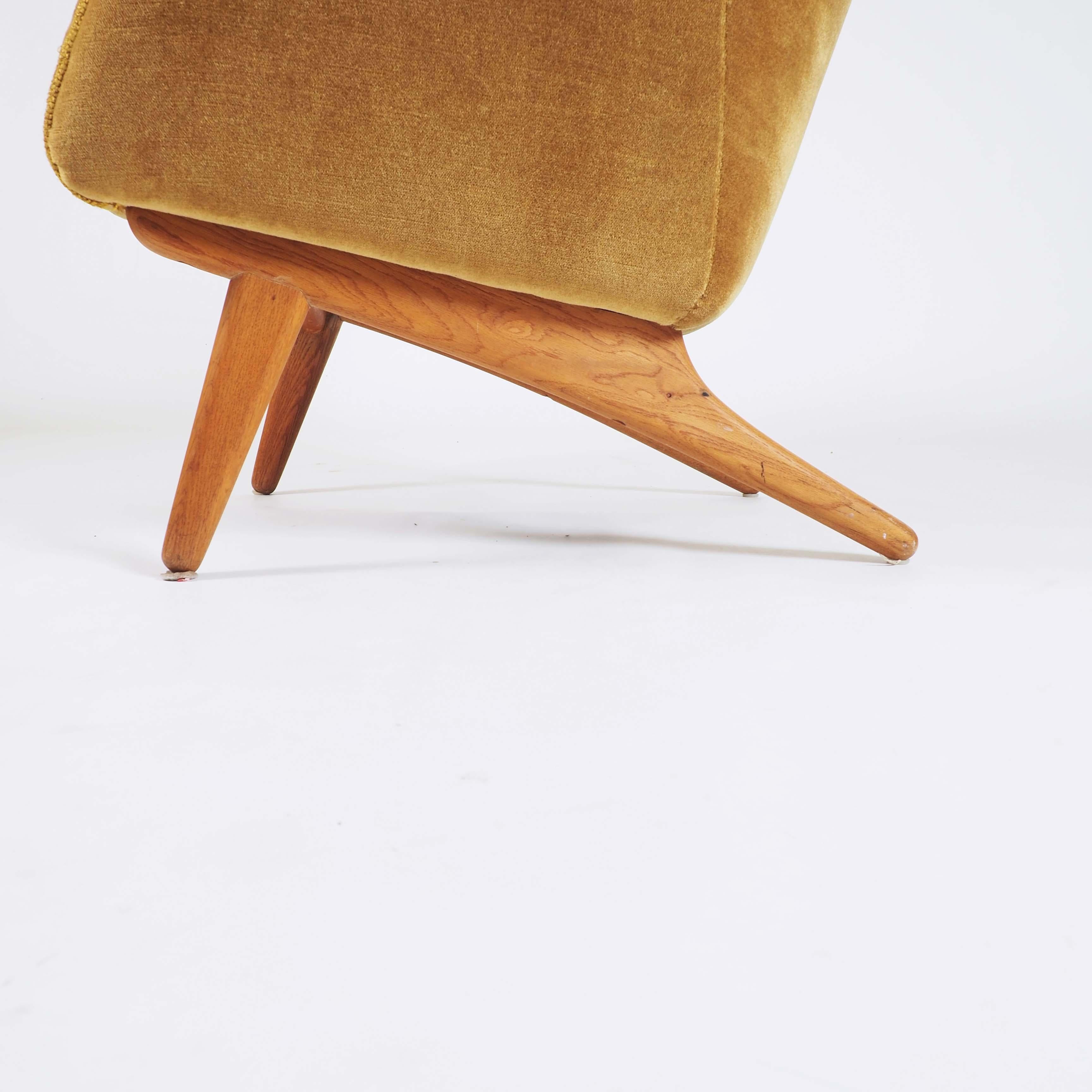 Easy Chair in Oak and Fabric by Illum Wikkelsø, Denmark 1