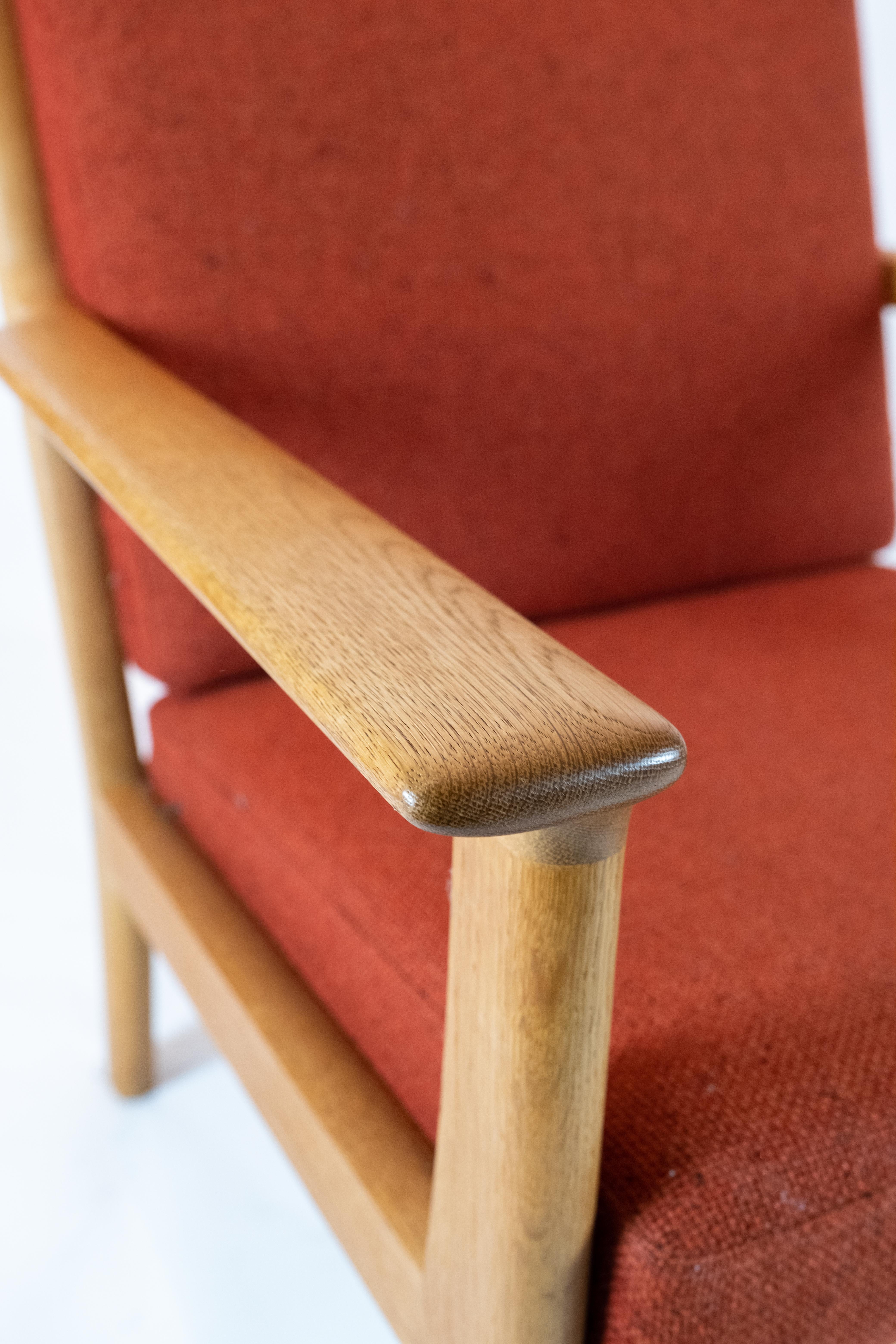 Armchair Made In Oak & Red Wool Fabric By Hans J. Wegner For GETAMA From 1960s For Sale 2