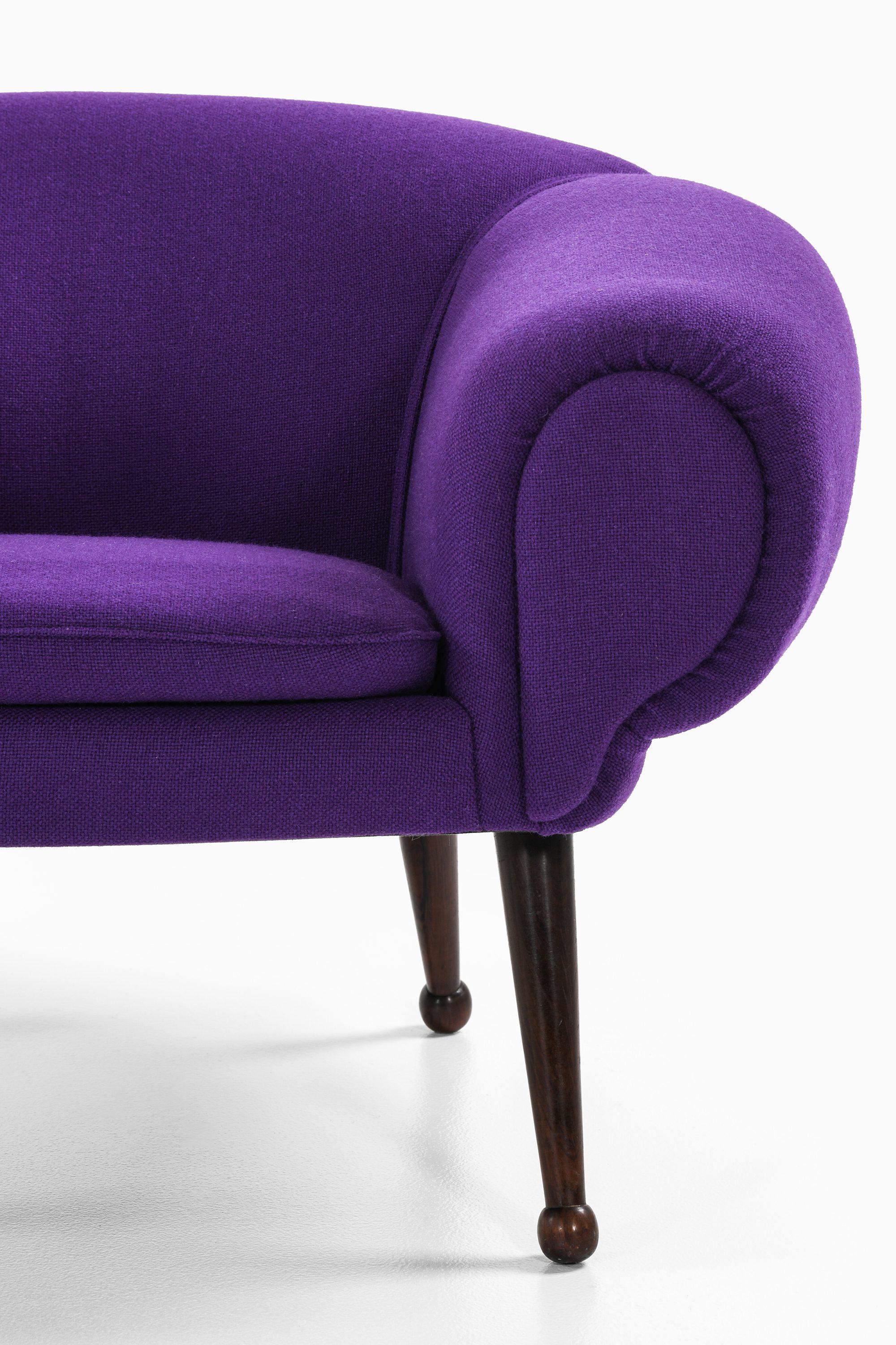Sedia Easy Chair in palissandro con rivestimento in tessuto Kvadrat di Illum Wikkelsø, anni '50 in vendita 1