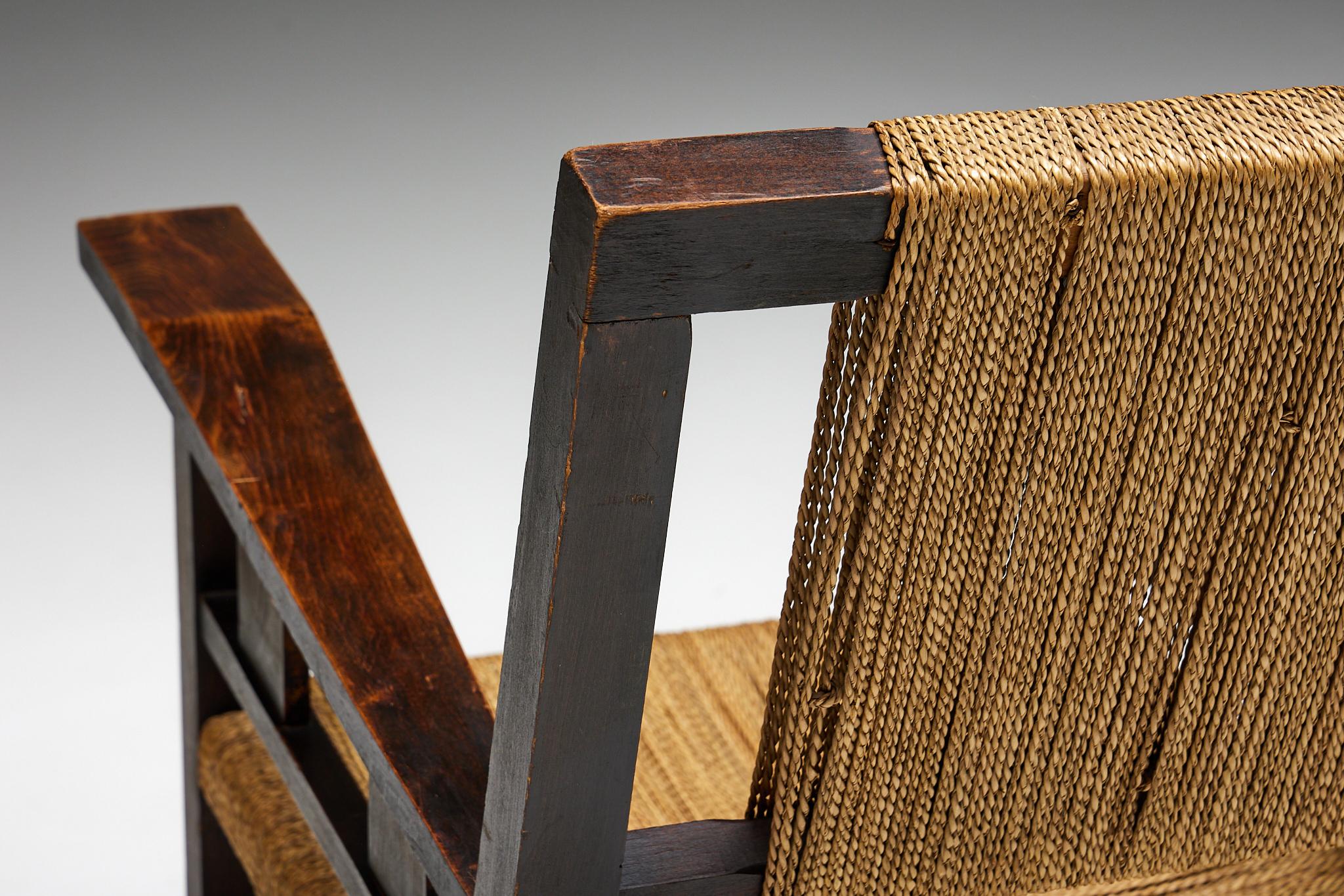 Sillón de madera maciza y cuerda, Francia, años 30 en venta 3