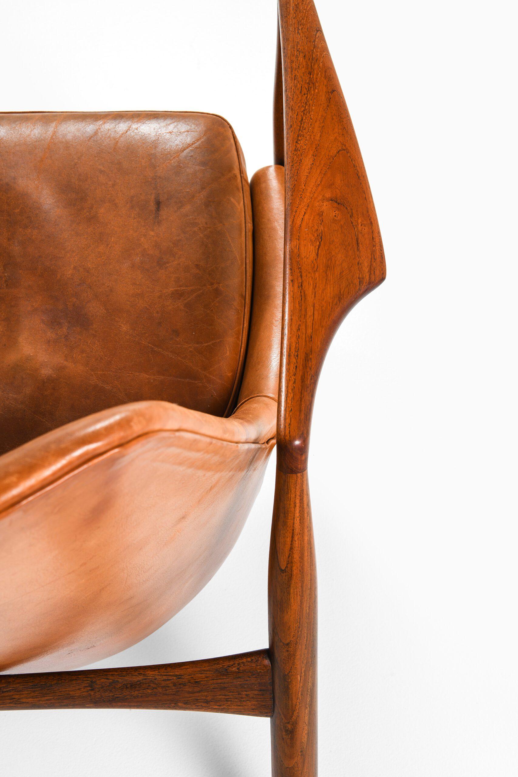 Fauteuil en teck et cuir cognac original par Ib Kofod-Larsen, années 1950 en vente 7