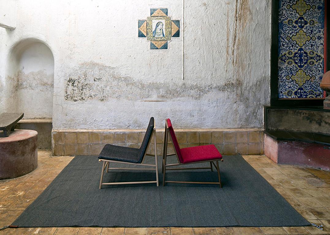 XXIe siècle et contemporain Fauteuil, fauteuil de salon en bois de hêtre avec assise en tissu en vente