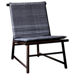 Easy Chair, Lounge Chair en Walnut Wood avec textile fait main en Pedal Loom 