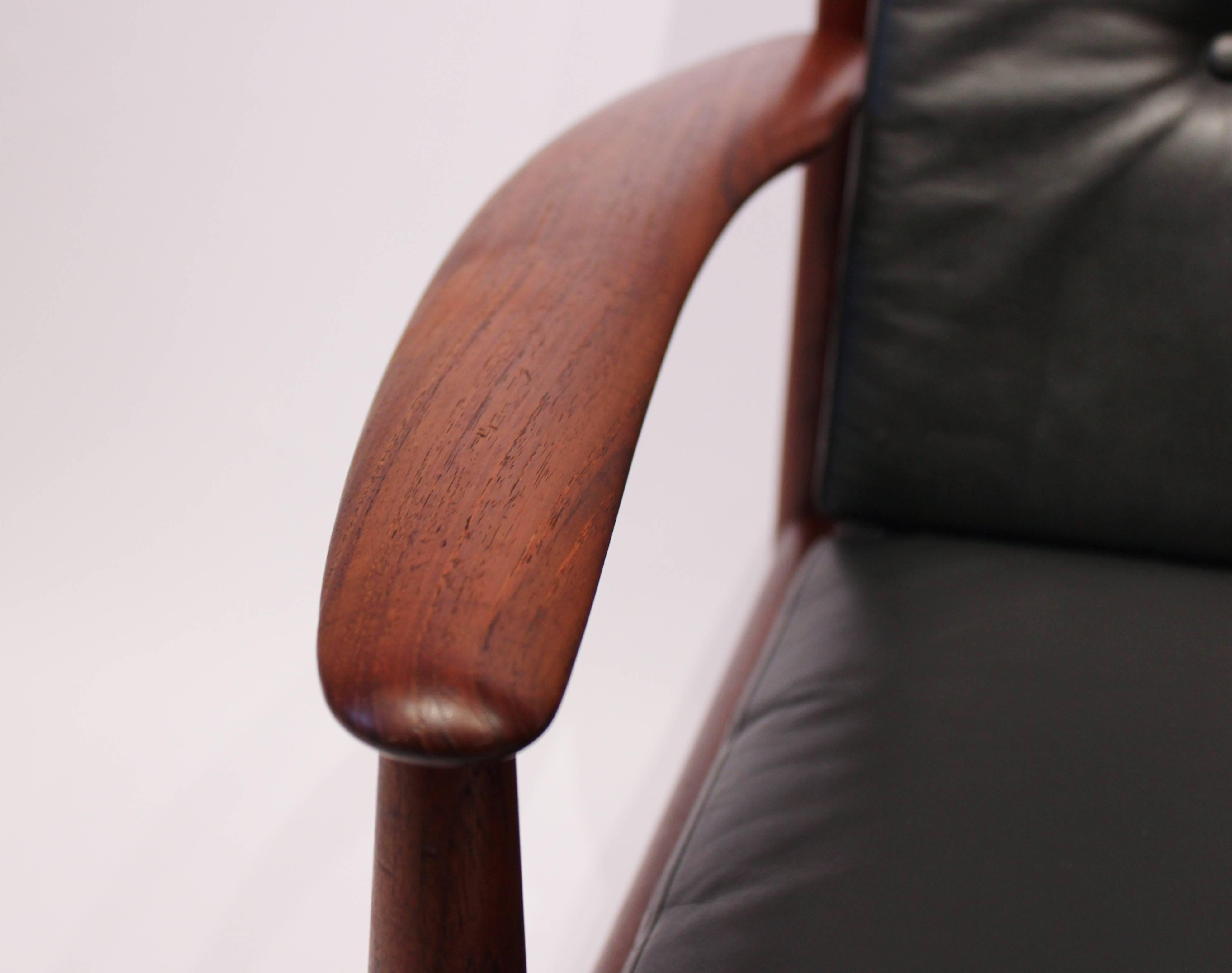 Scandinavian Modern Easy Chair, Model 118, in Teak by Grete Jalk, France and Son In Good Condition For Sale In Lejre, DK