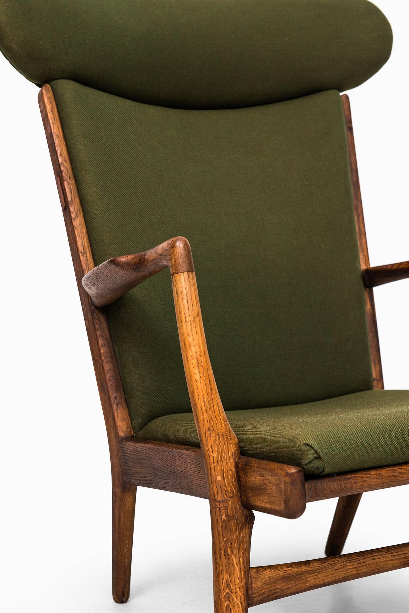 Easy Chair Modell AP-15 entworfen von Hans Wegner Hergestellt von AP-Stolen in Dänemark (Dänisch) im Angebot