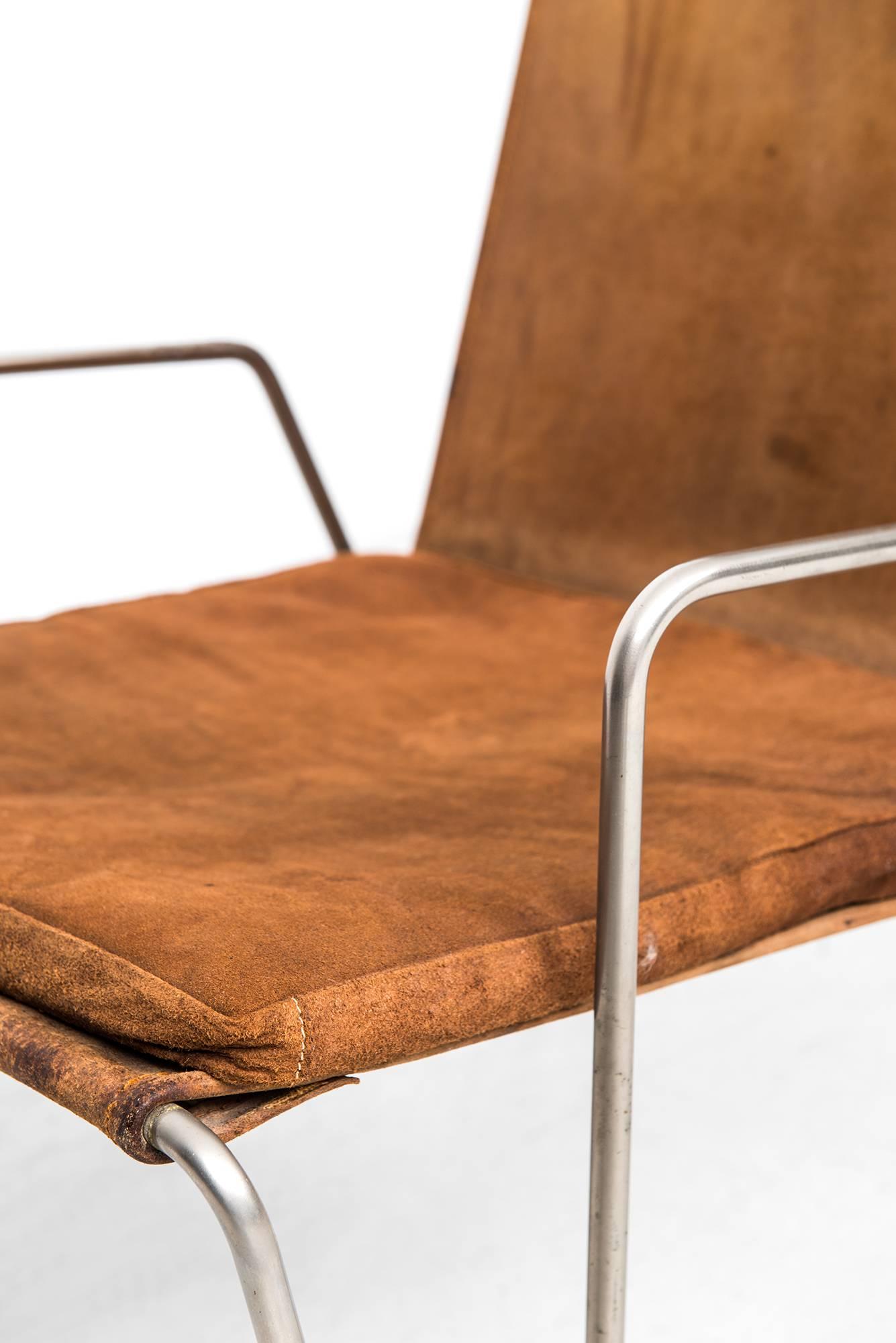 Easy chair model bachelor by Verner Panton. Produced by Fritz Hansen in Denmark.