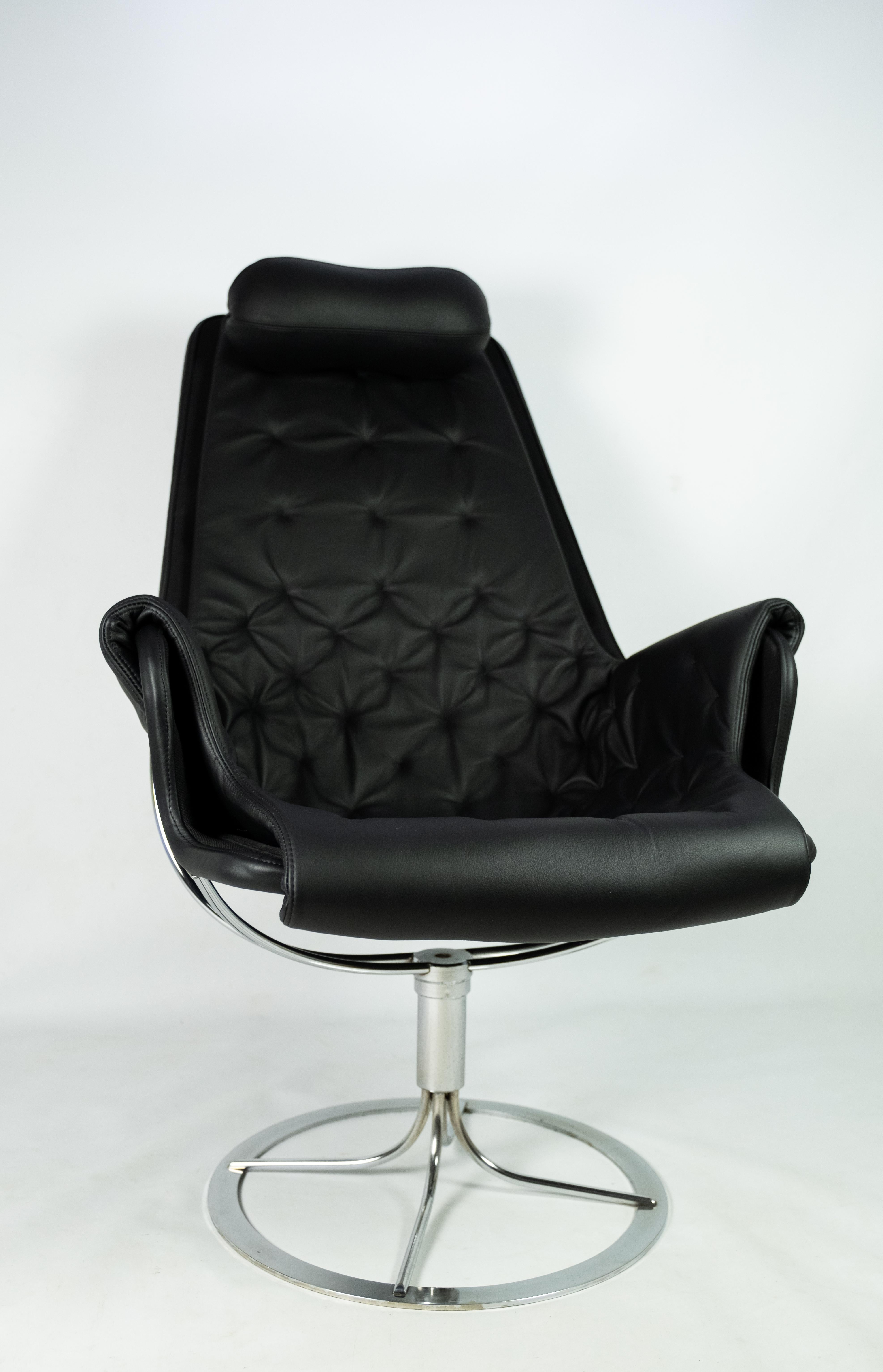 Scandinavian Modern Easy Chair, Model Jetson 69, in Black Leather Designed by Bruno Mathsson, 1970s