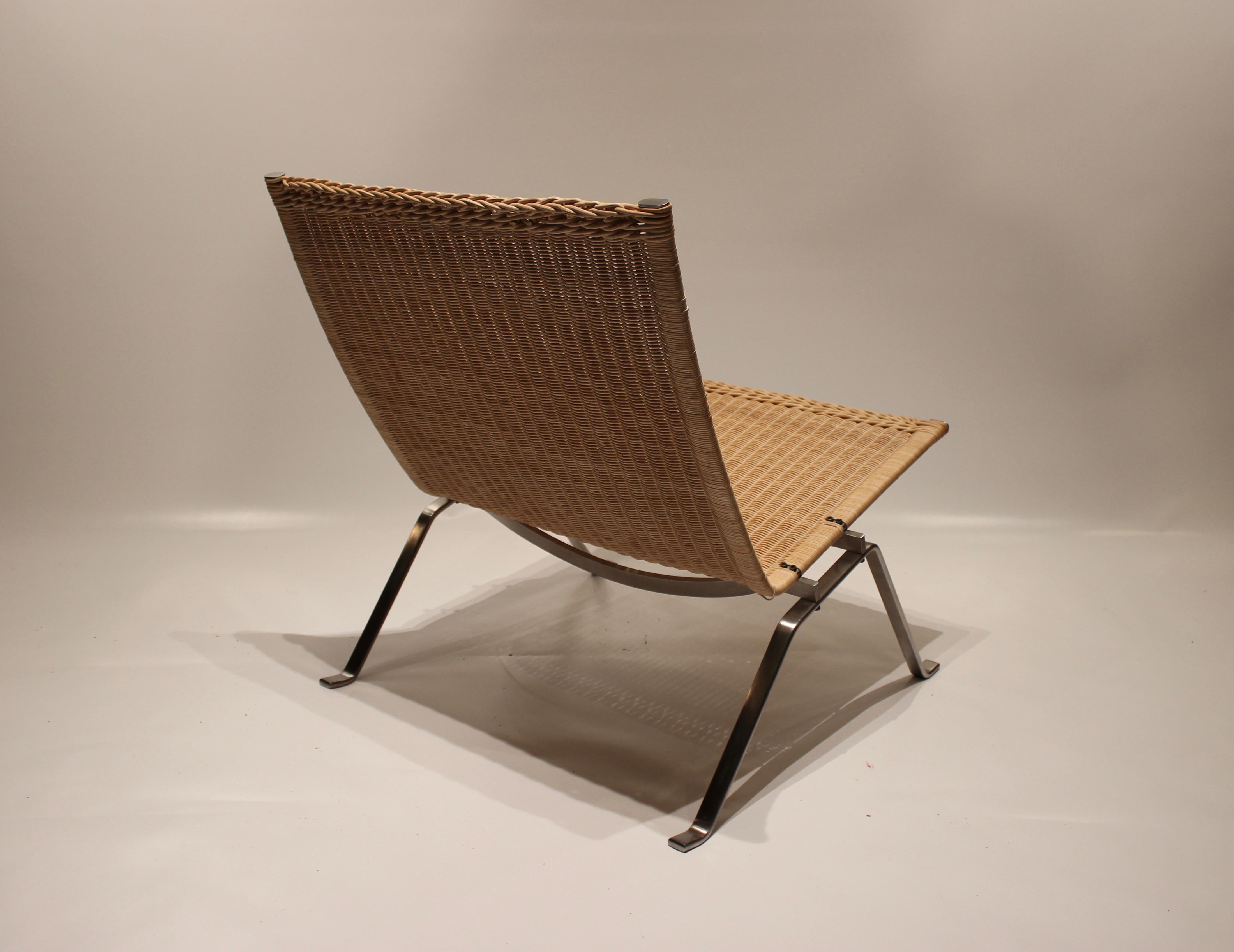 Sessel:: Modell Pk22:: entworfen von Poul Kjærholm:: 2000 (Skandinavische Moderne)