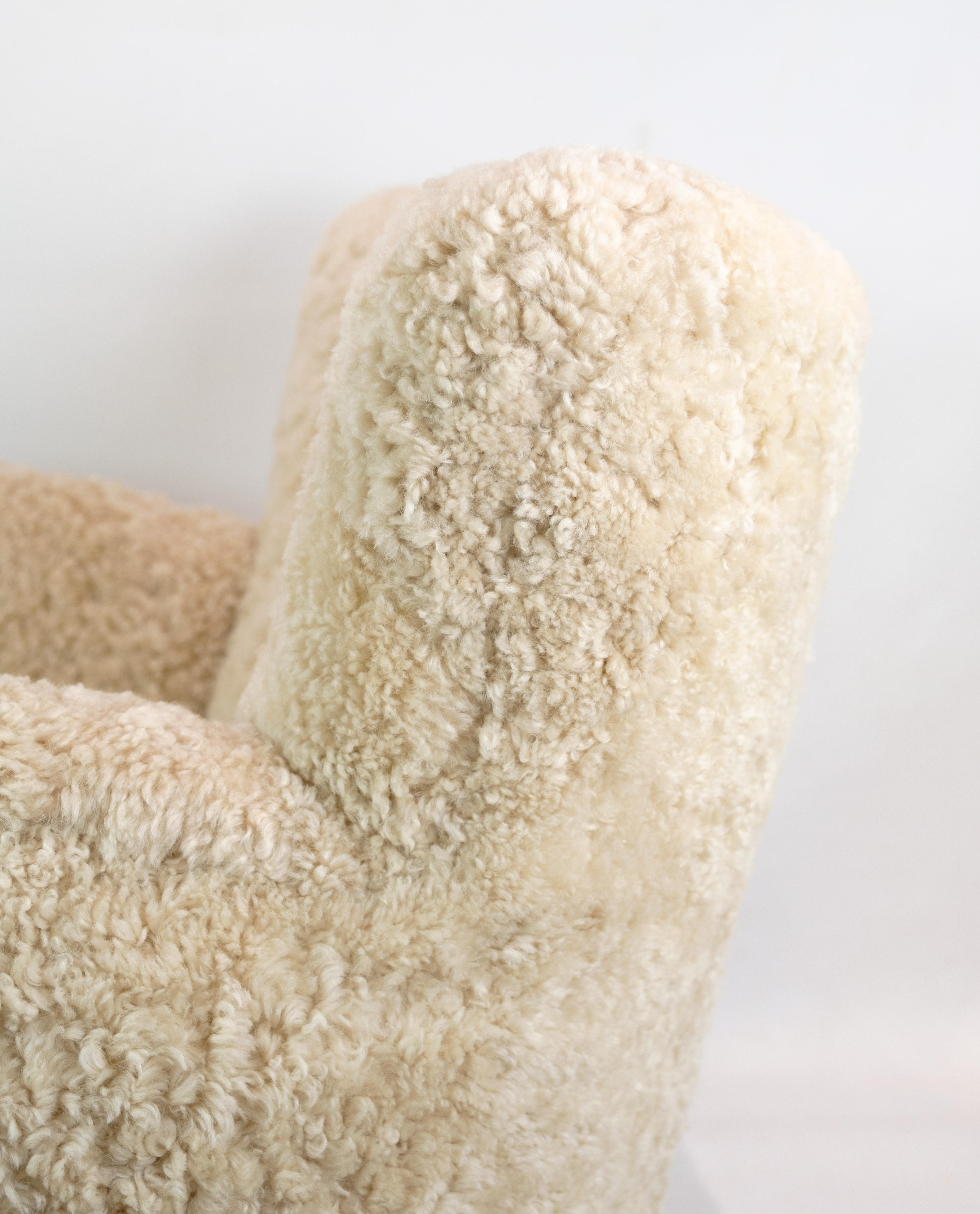 Easy Chair of a Danish Designer in Sheepskin from the 1940s  For Sale 3