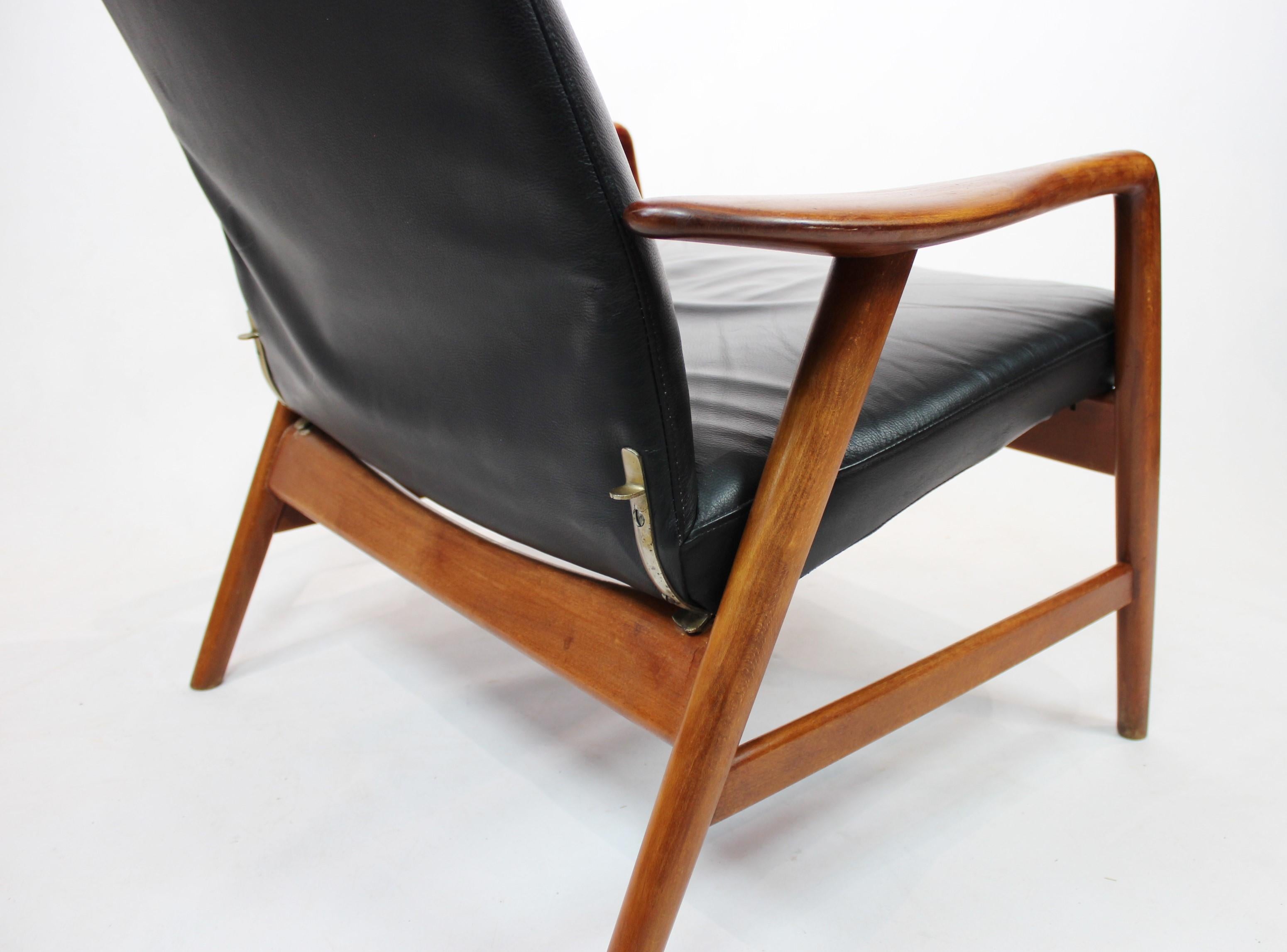 Easy Chair of Black Leather by Alf Svensson and Fritz Hansen, 1960s 2