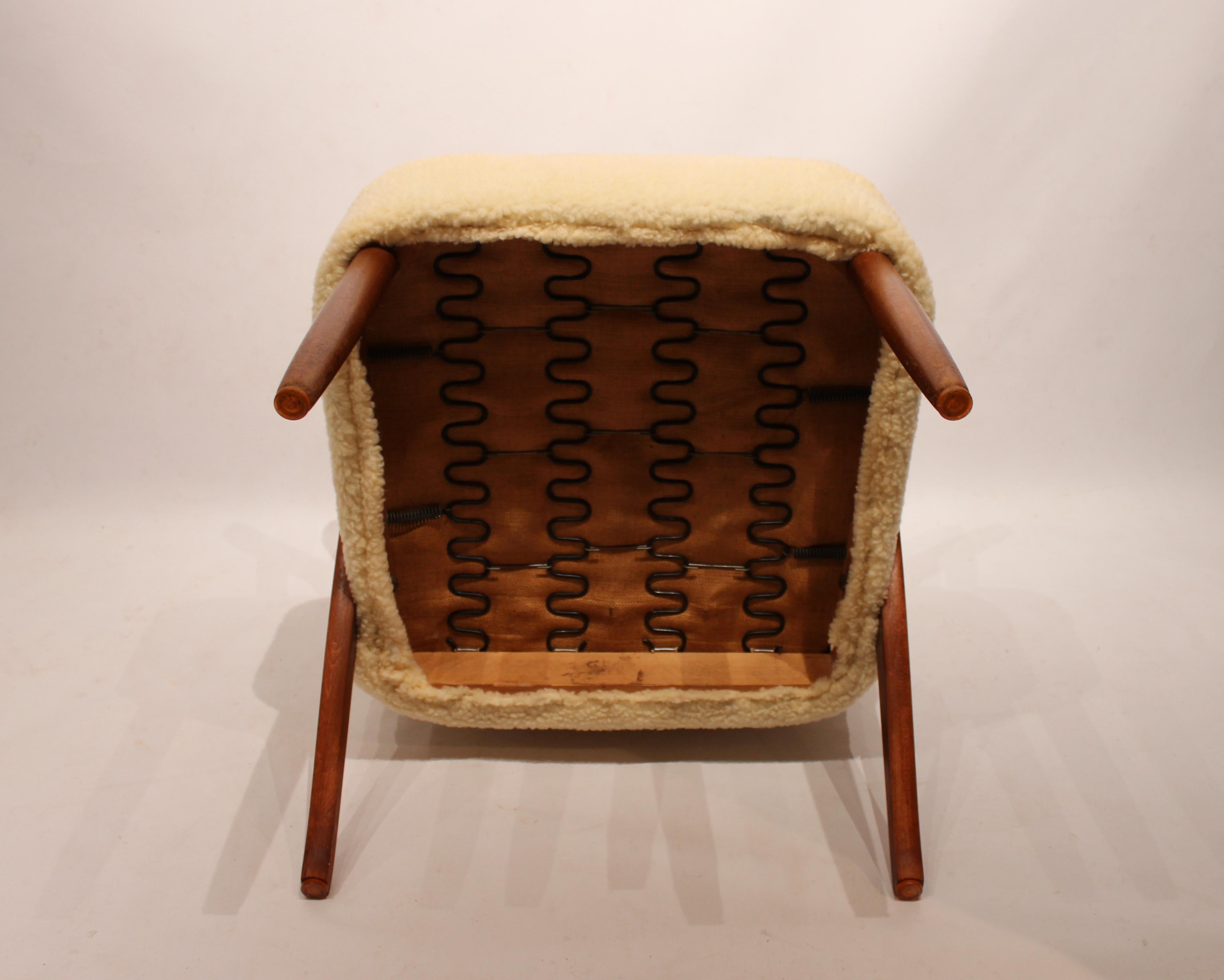 Easy Chair Upholstered in Sheep Wool, Danish Design, 1960s 3