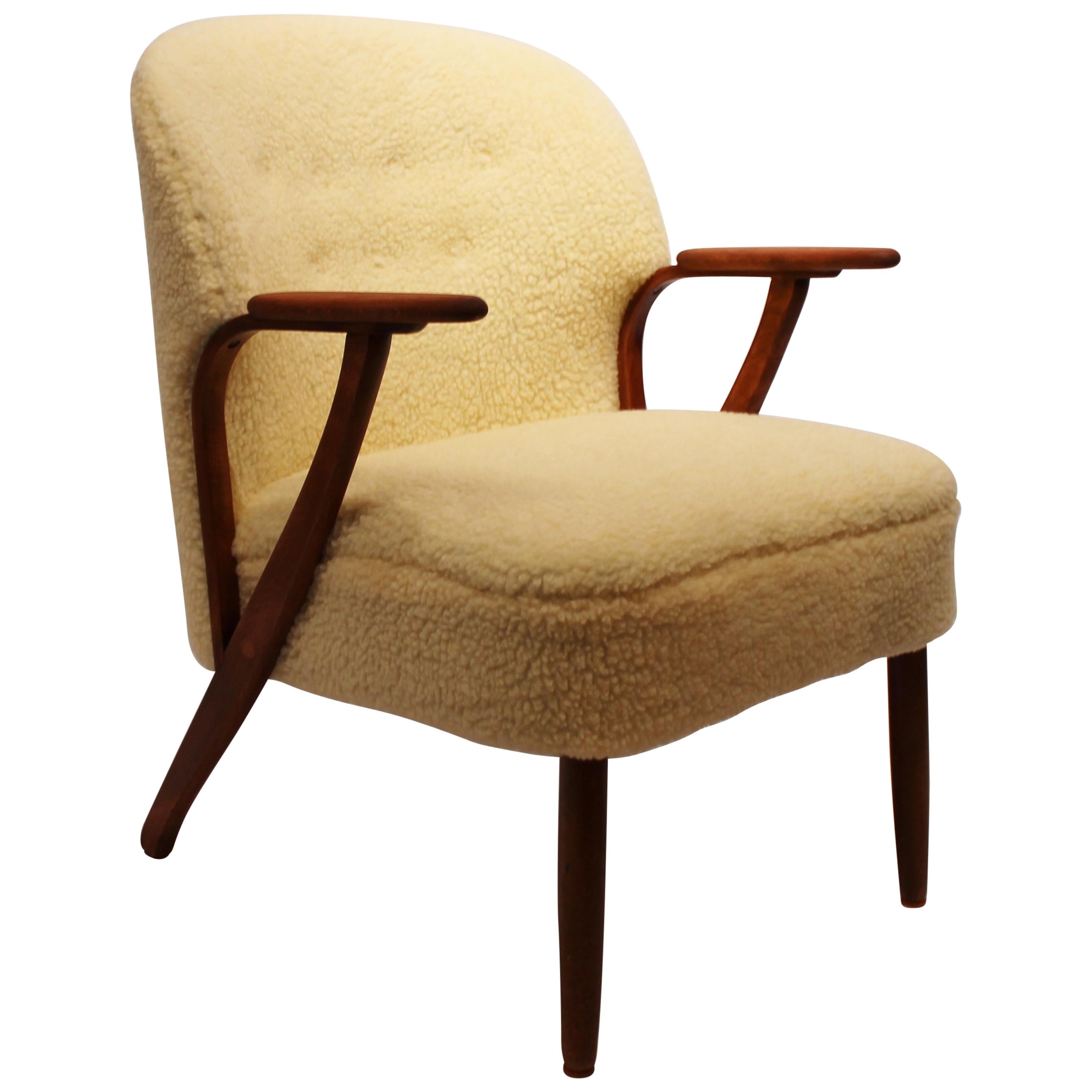 Easy Chair Upholstered in Sheep Wool, Danish Design, 1960s