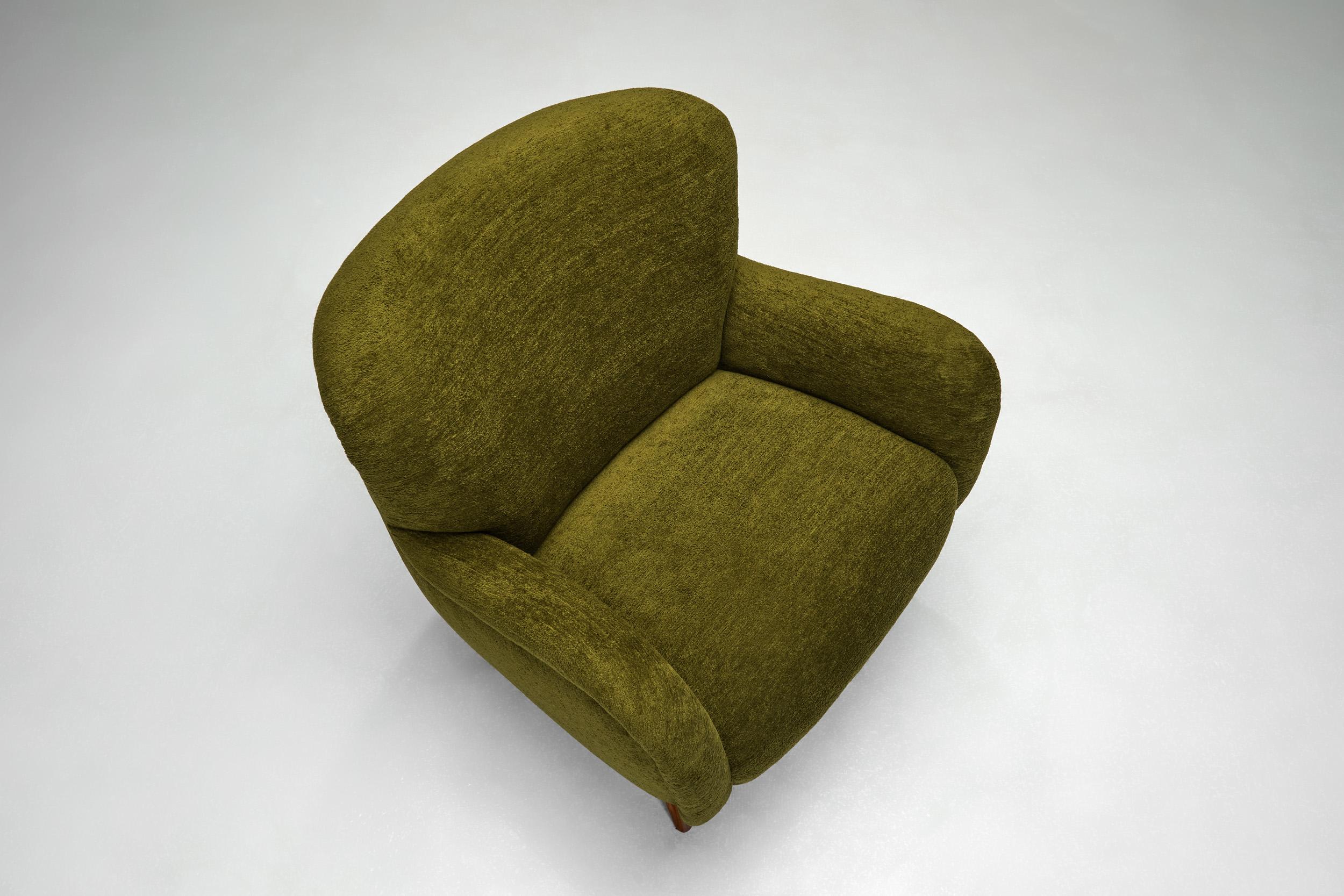 Legno Sedia Easy Chair con gambe angolate in Beeche e tappezzeria verde scuro, Europa, anni '40 in vendita