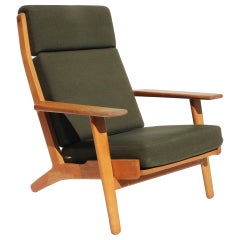 Sessel mit hoher Rückenlehne:: Modell GE290A:: von Hans J. Wegner und GETAMA