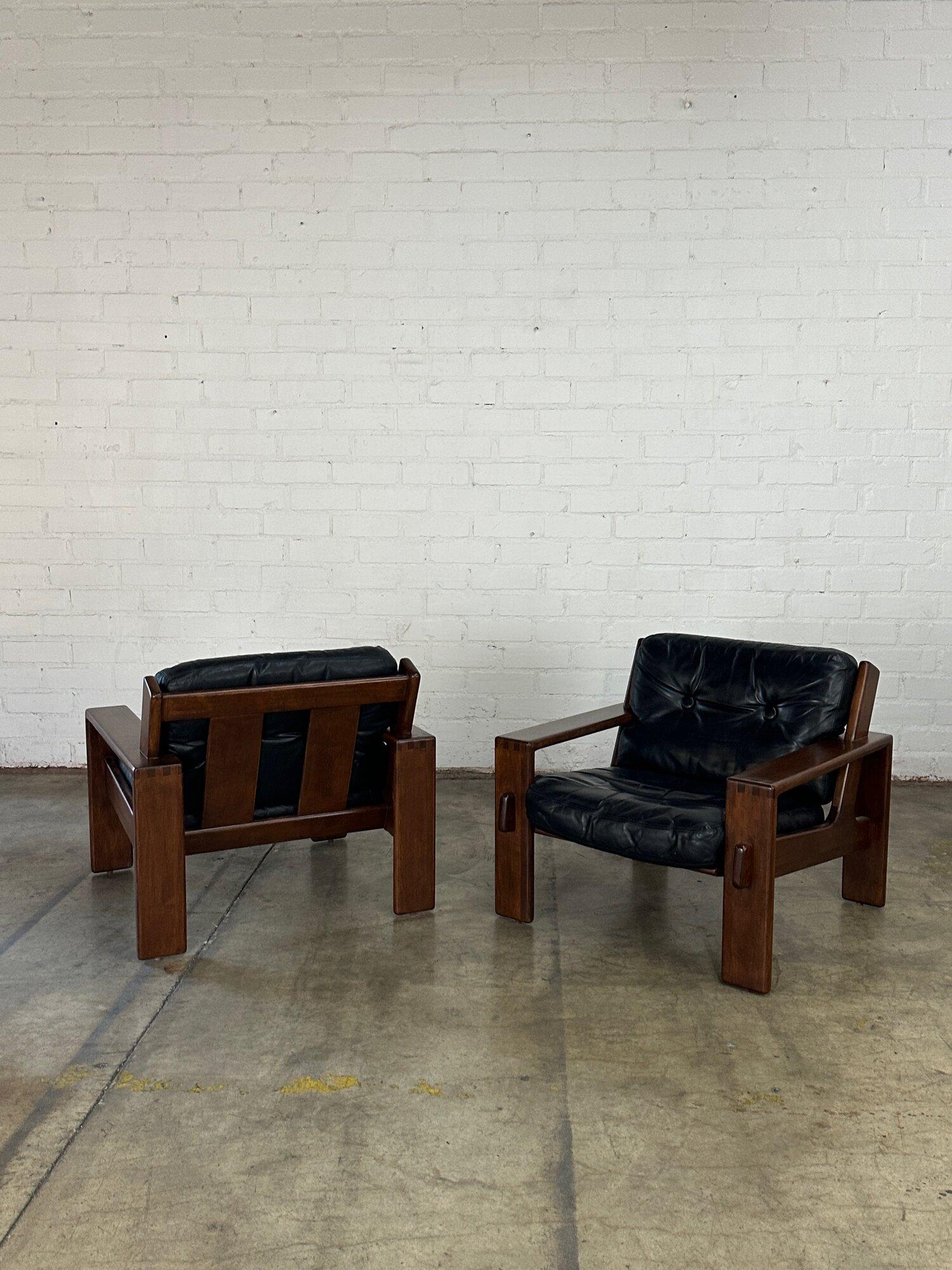 Easy chairs by Esko Pajamies- Pair 10