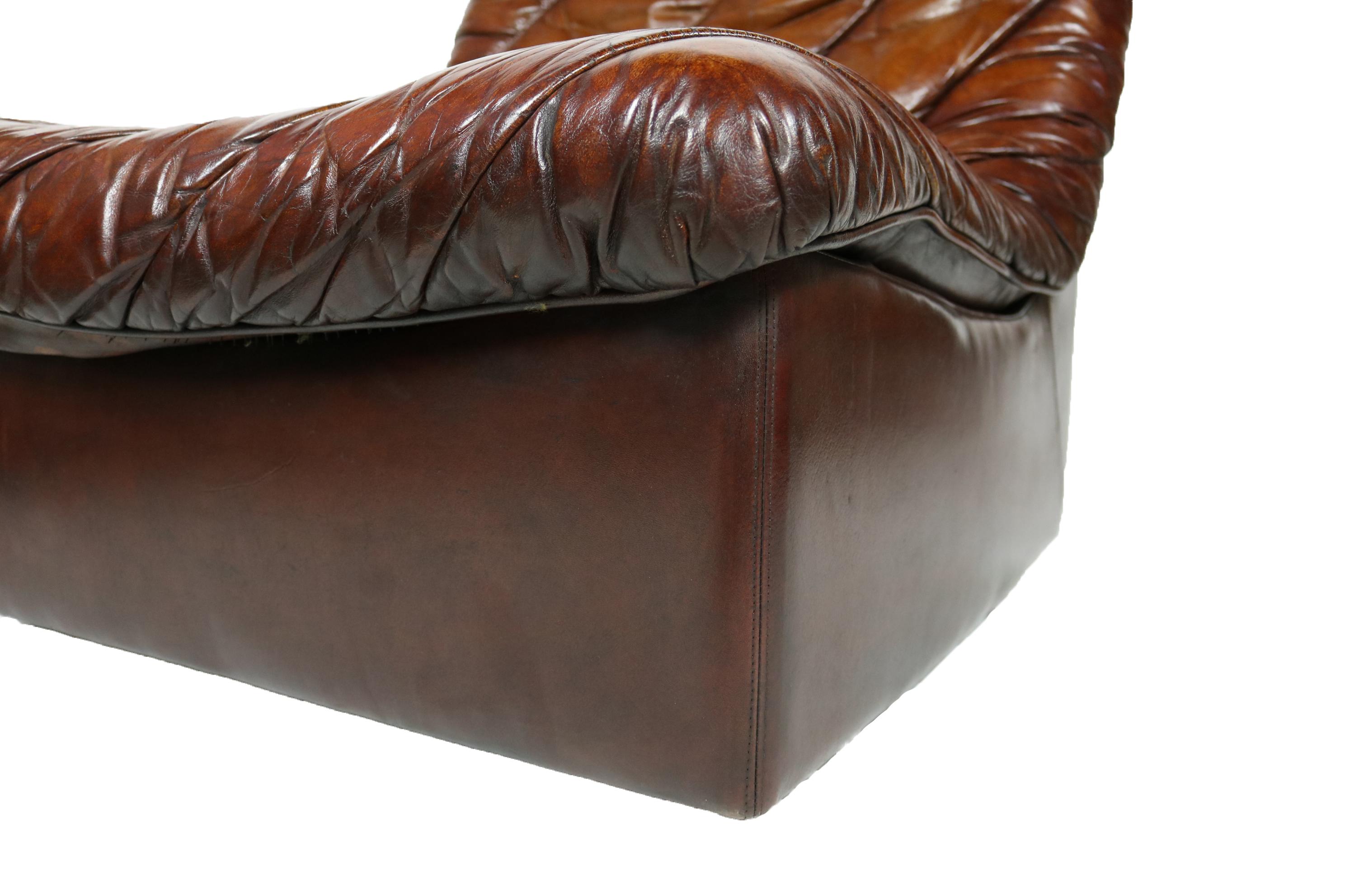 Brown Leather Easy Chairs For Sale 1