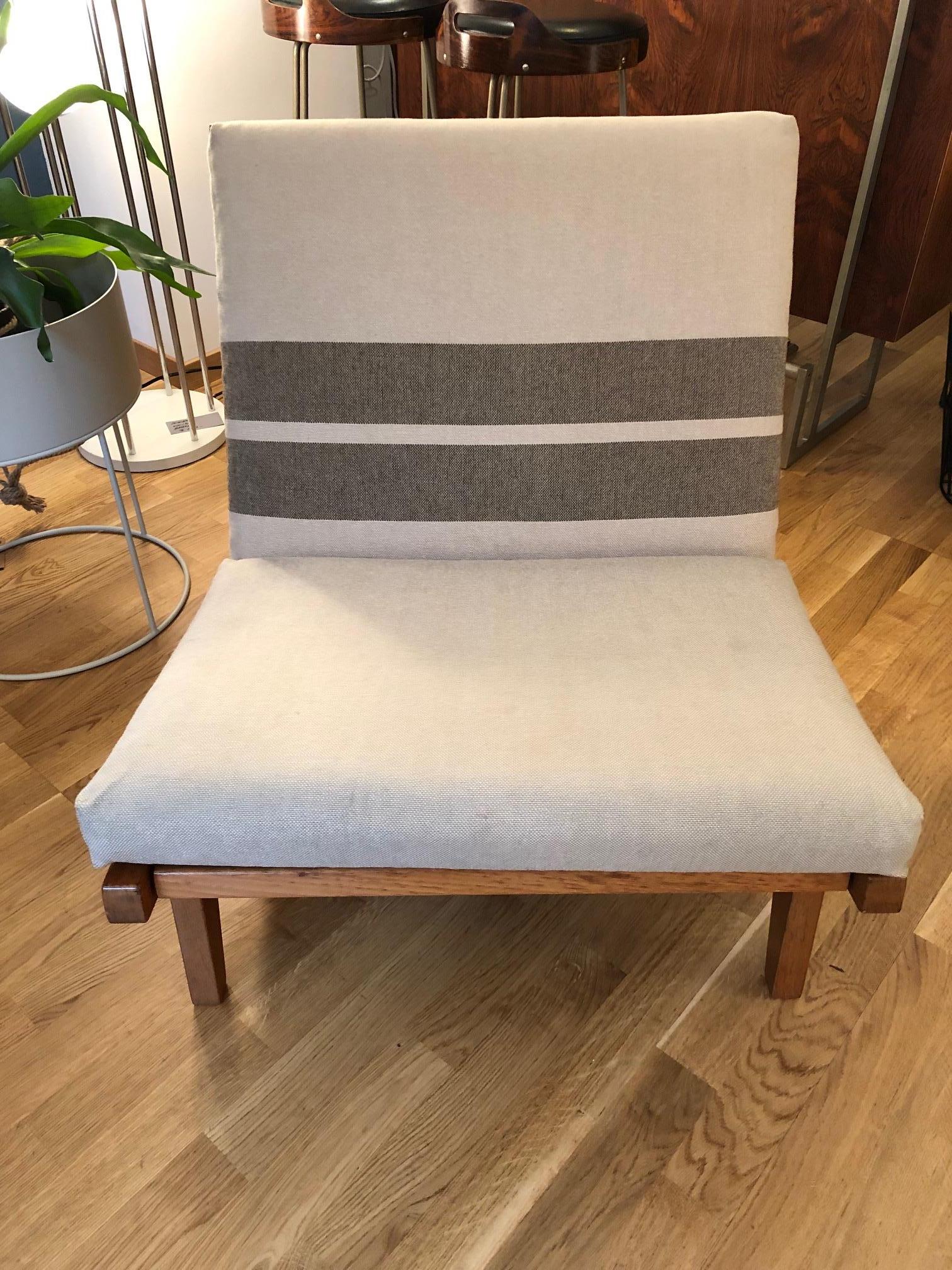 Mid-Century Modern Easy Chairs Hans Wegner Teak Model GE370 for GETAMA