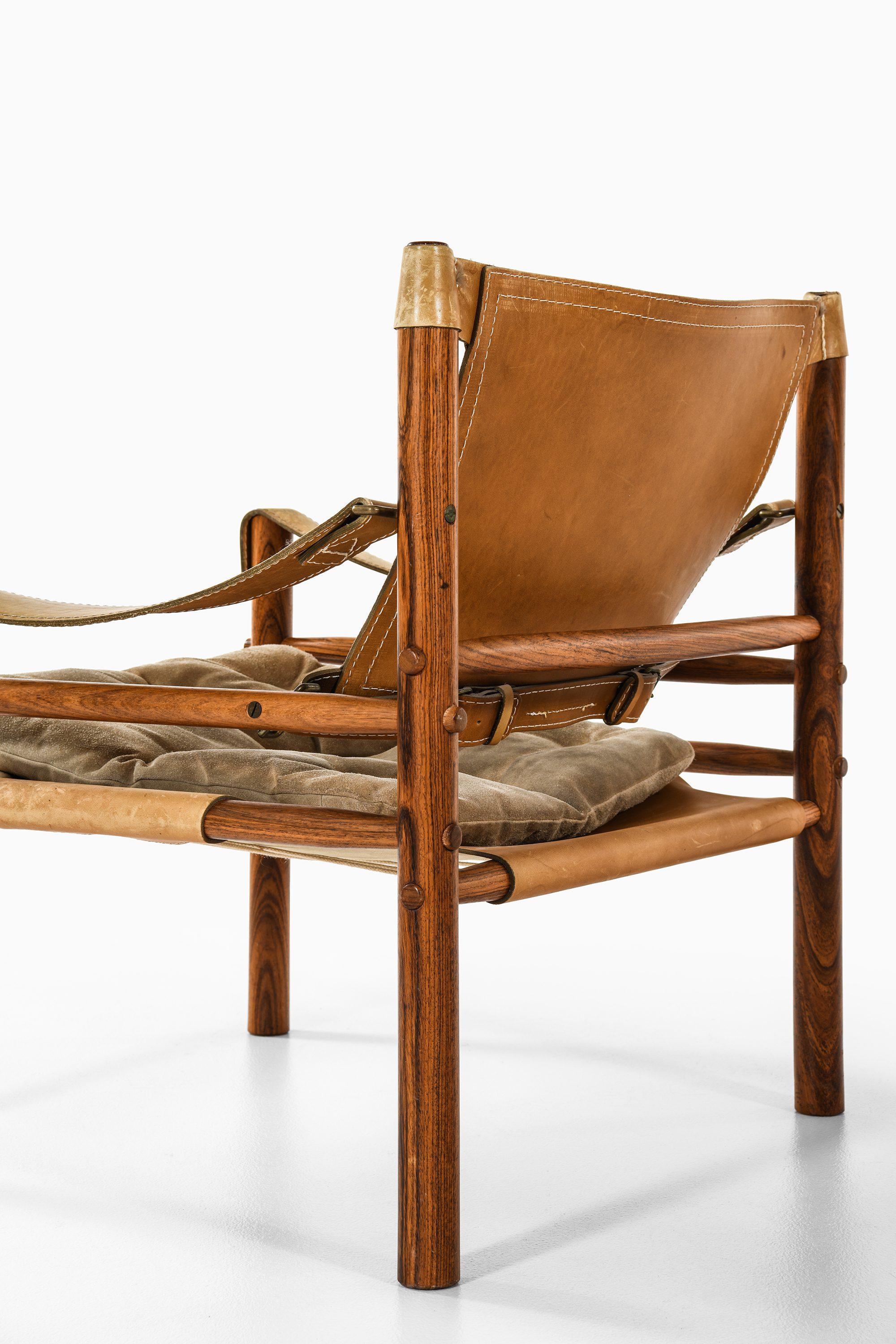 Easy Chairs in Rosewood, Cognac Leather and Original Suede by Arne Norell, 1964 In Good Condition In Limhamn, Skåne län