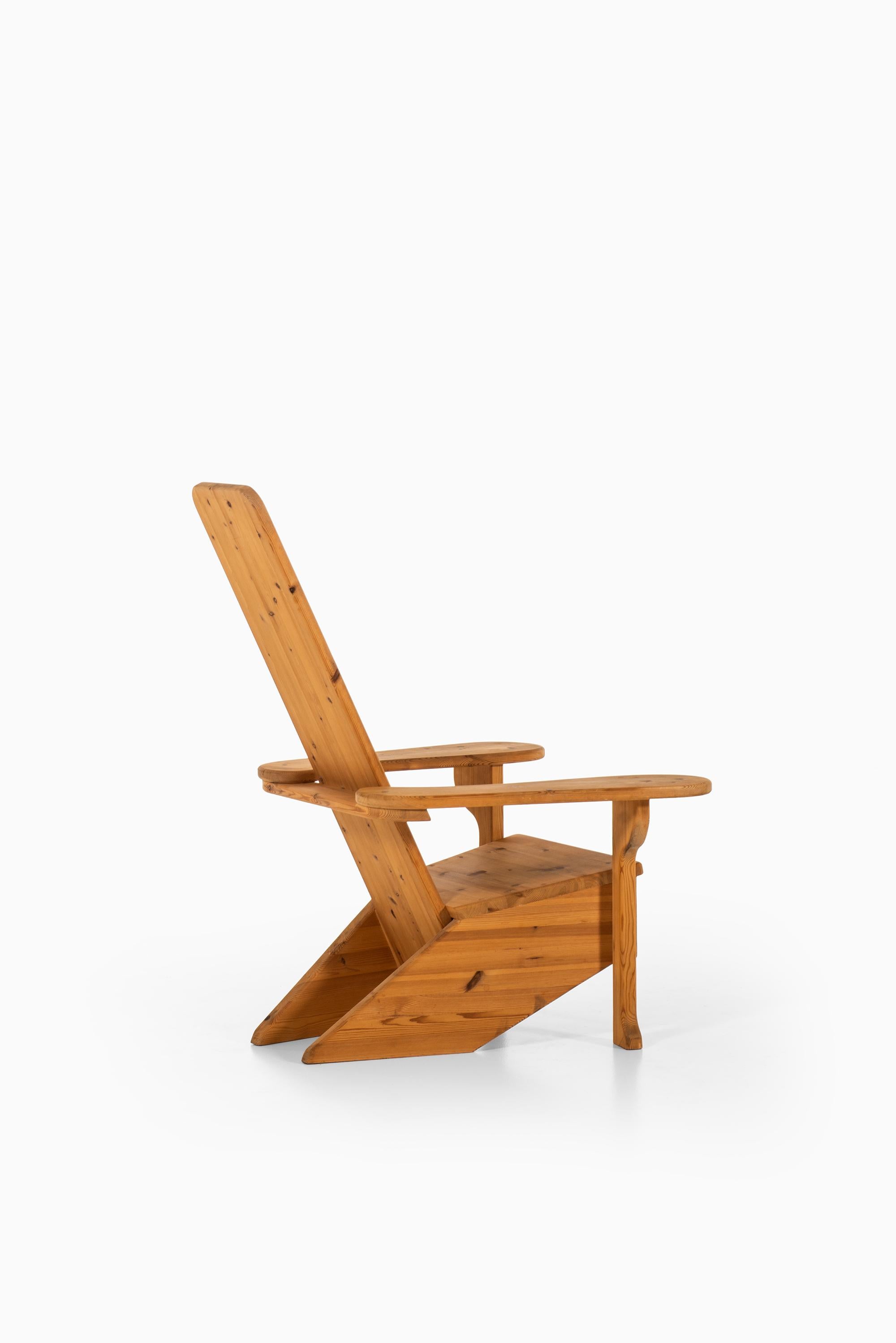 Swedish Westport Easy Chairs in Solid Pine in the Style of Mario Ceroli For Sale