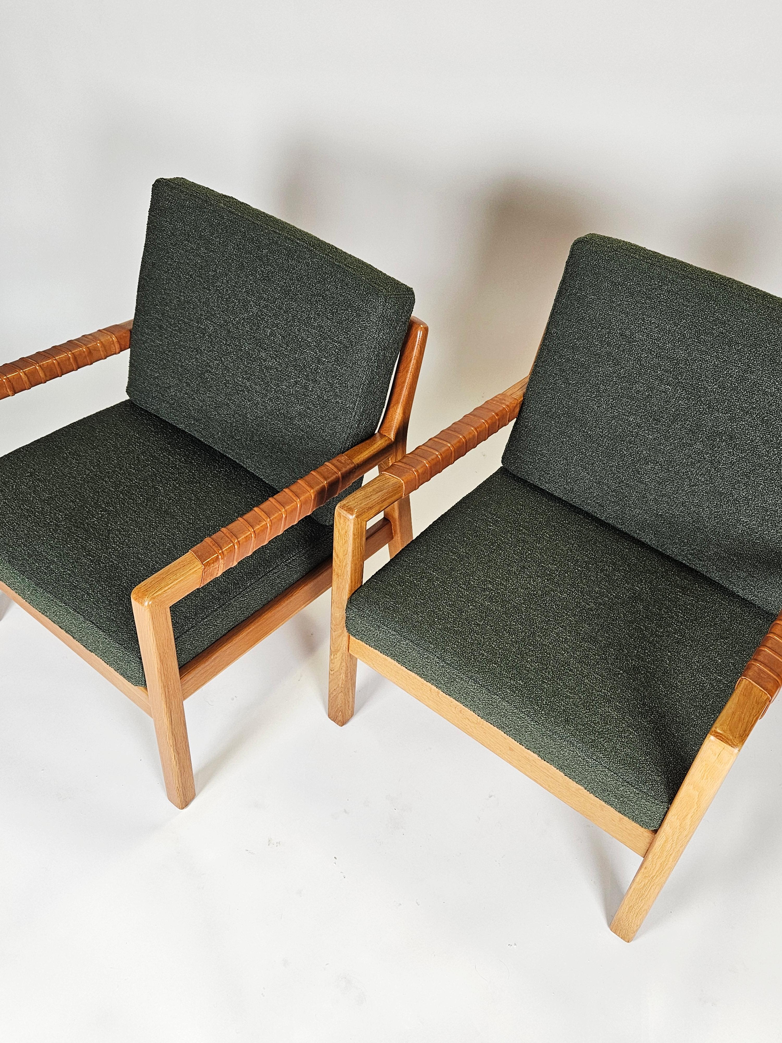 Scandinavian Modern Scandinavian modern easy chairs by Carl Gustaf Hiort af Ornäs, Finland, 1950s For Sale
