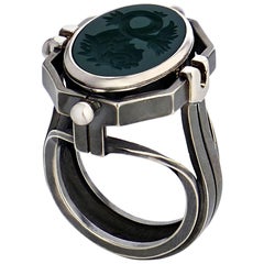EAU Chevalière Ring in 18k White Gold by Elie Top